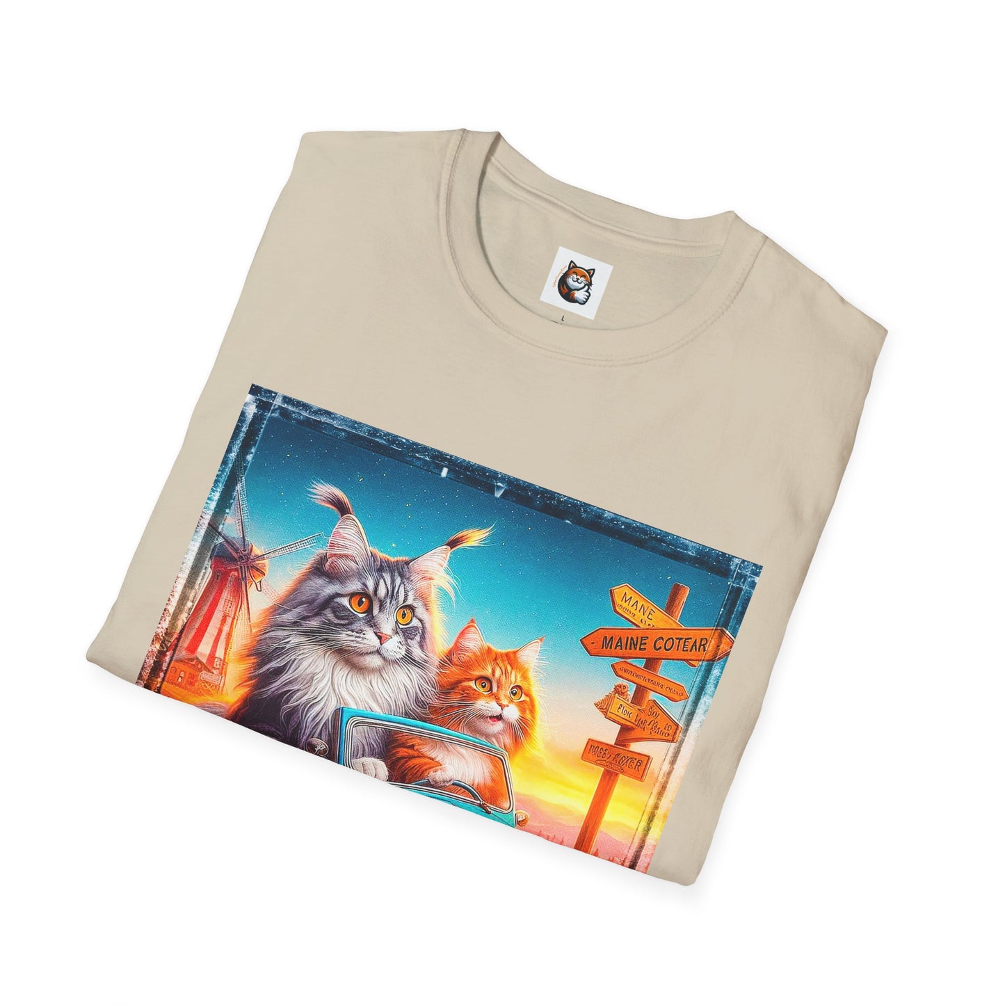 Wacky Maine Coon Unisex Softstyle T-Shirt