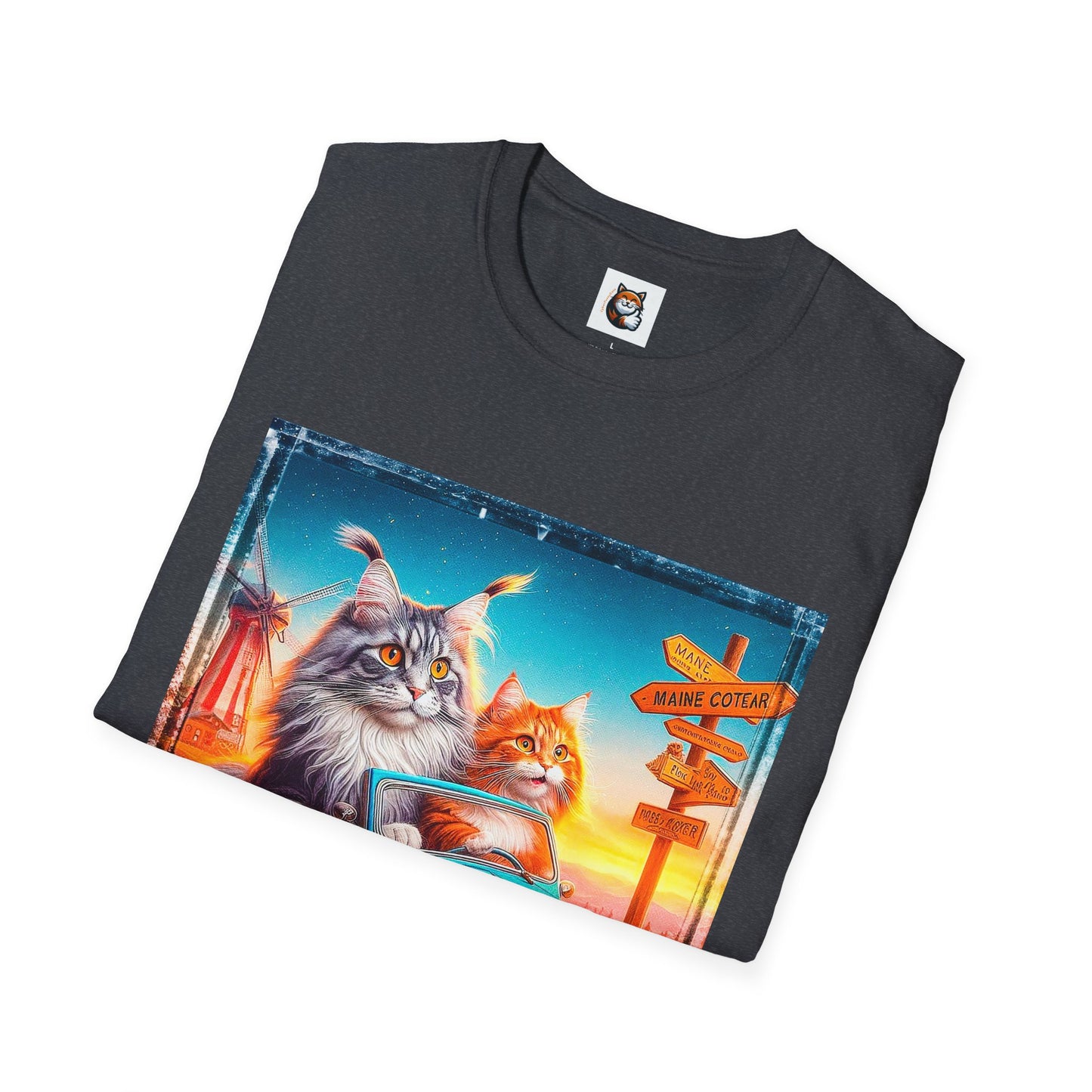 Wacky Maine Coon Unisex Softstyle T-Shirt