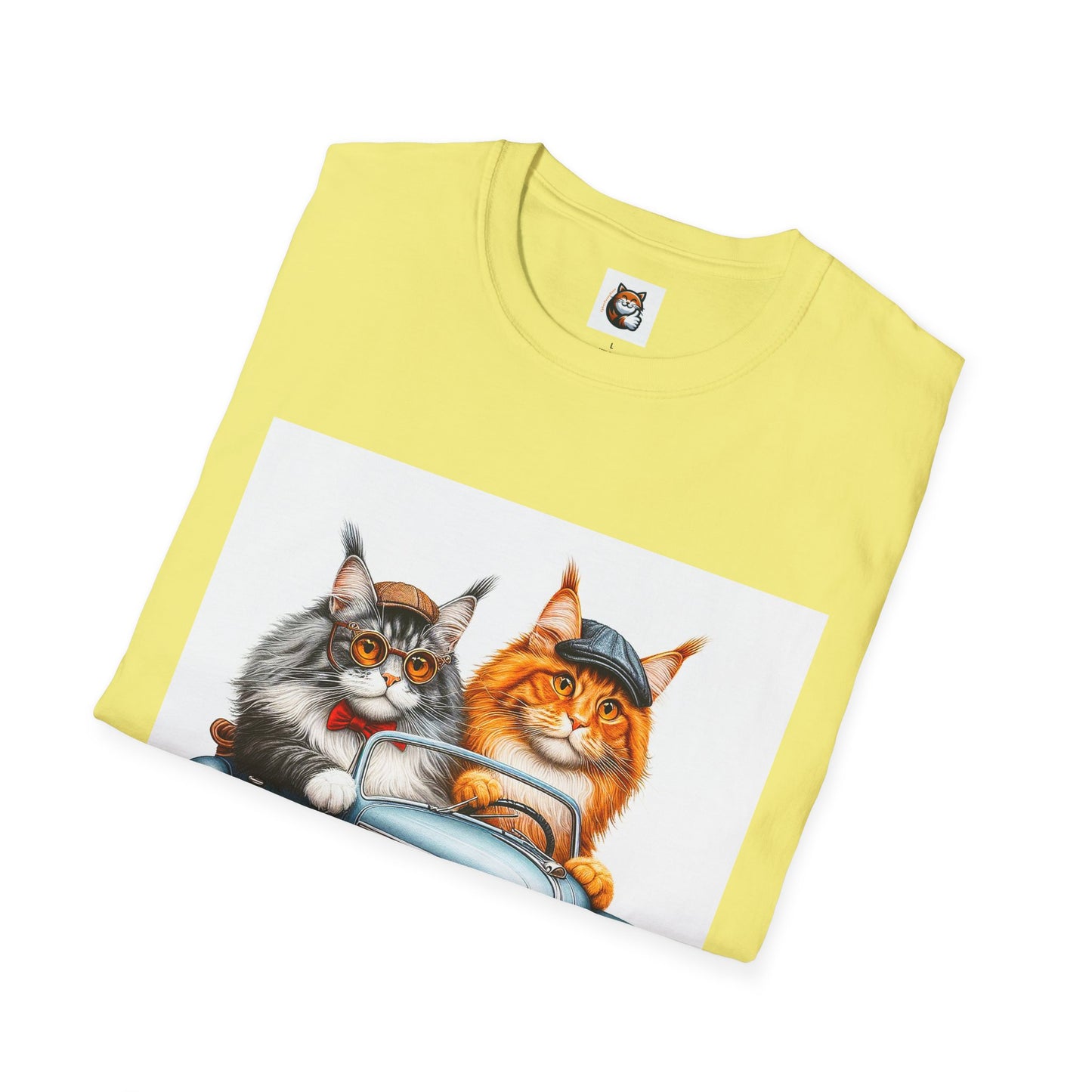 Wacky Maine Coon Unisex Softstyle T-Shirt