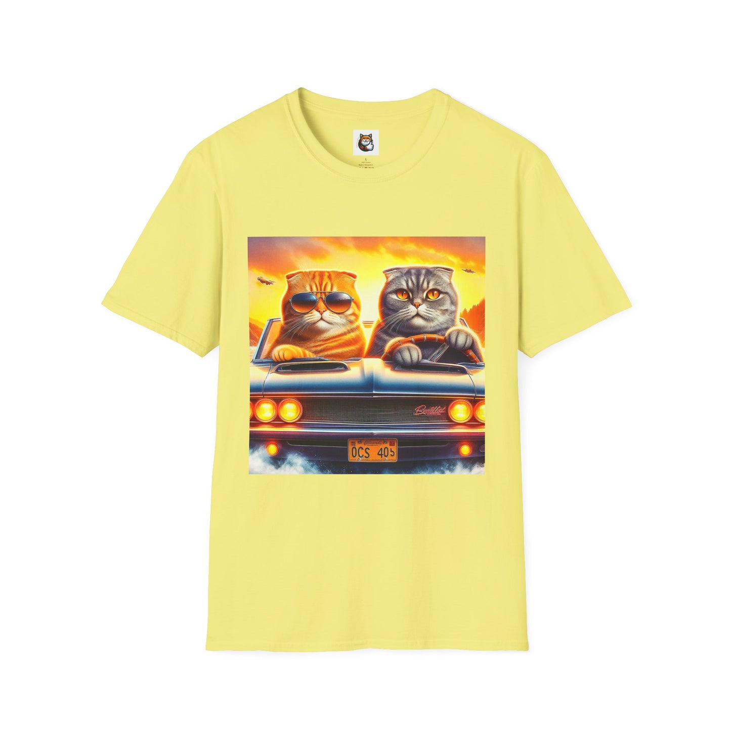 Scottish Fold driving couple T-Shirt