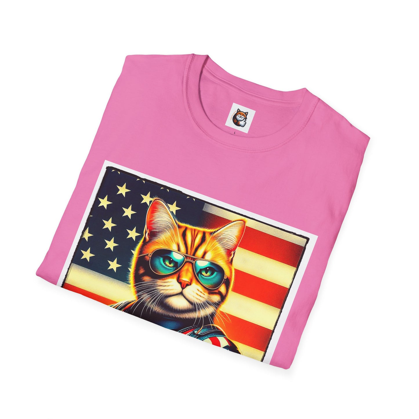 American Shorthair surfing Softstyle T-Shirt