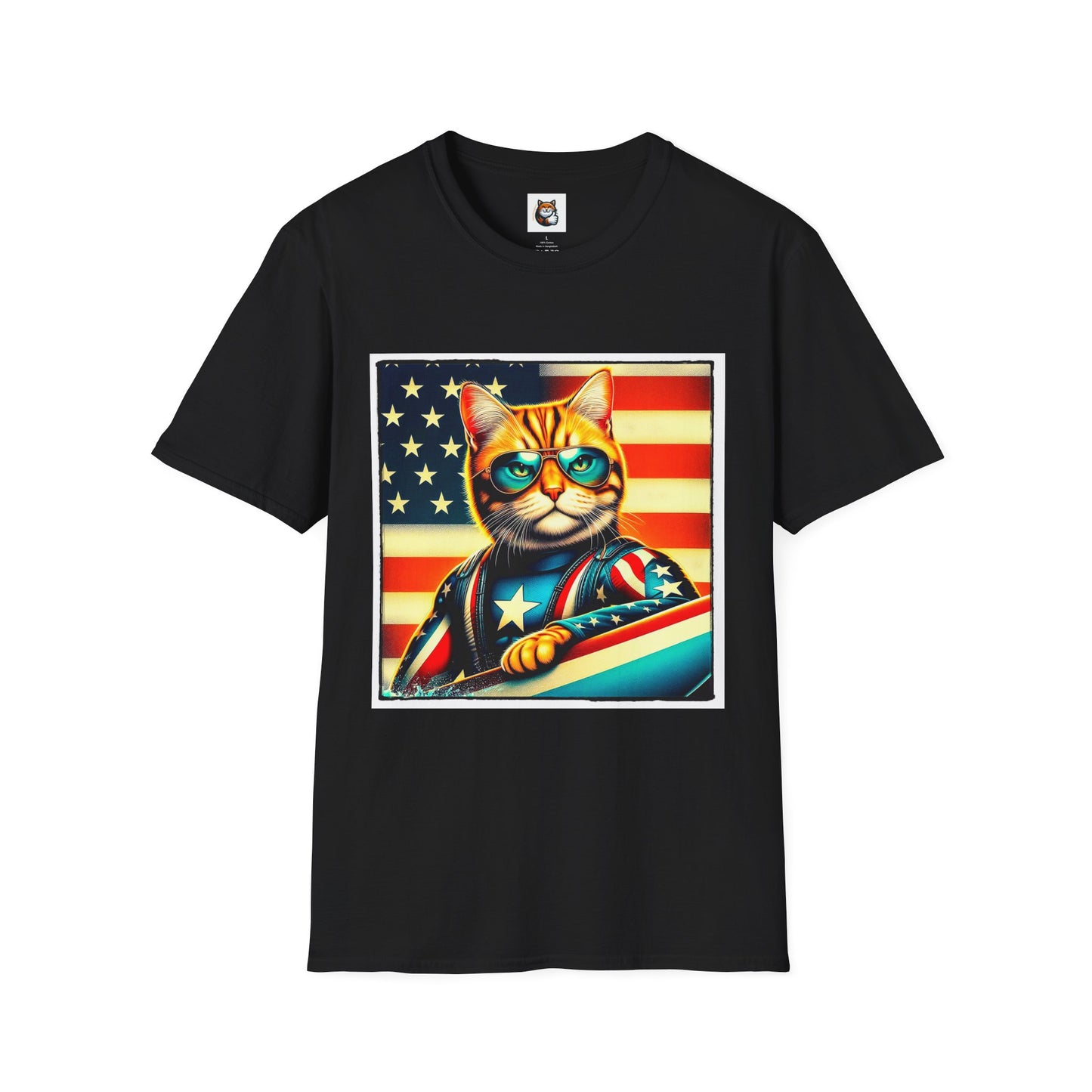 American Shorthair surfing Softstyle T-Shirt