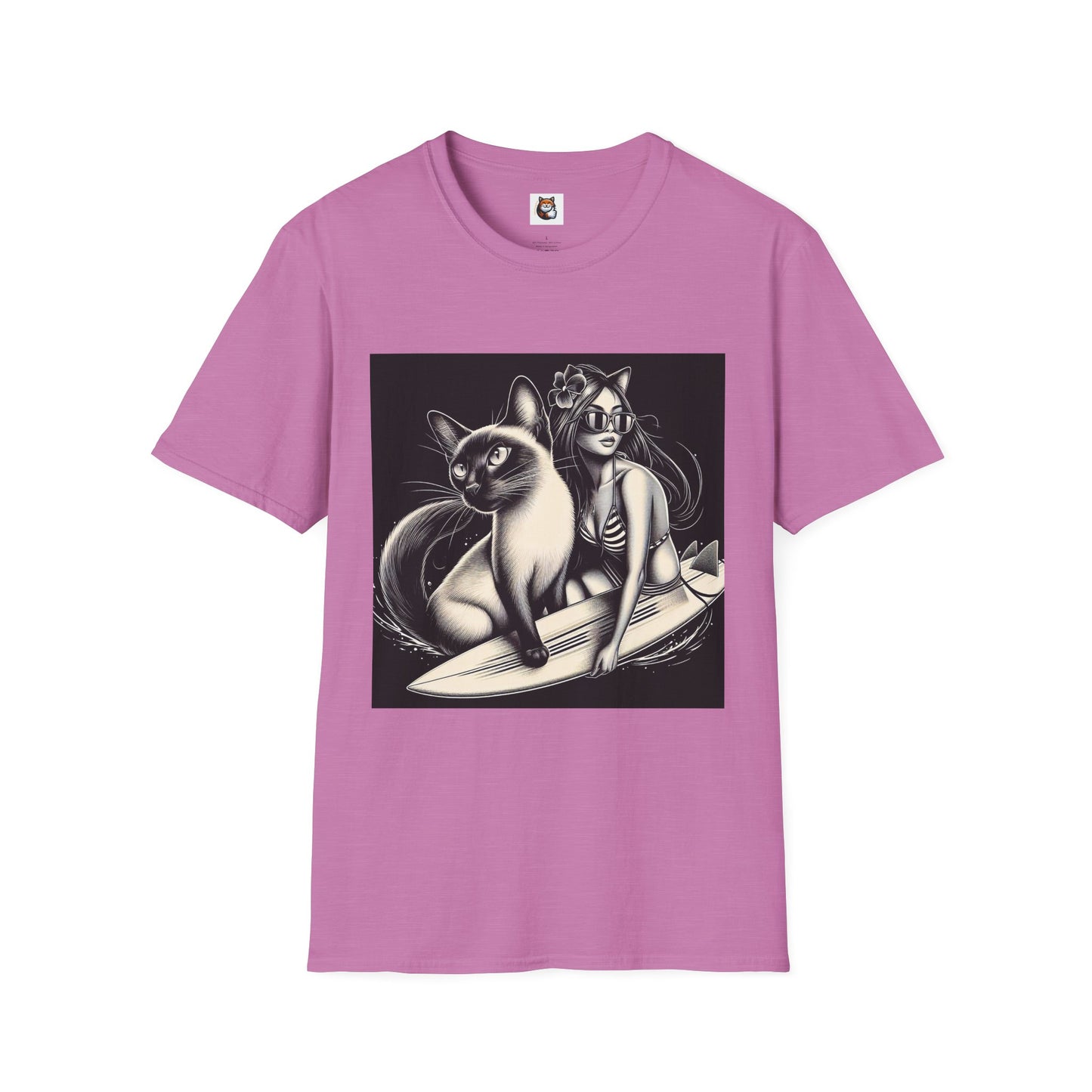 Siamese Cat surfing queen