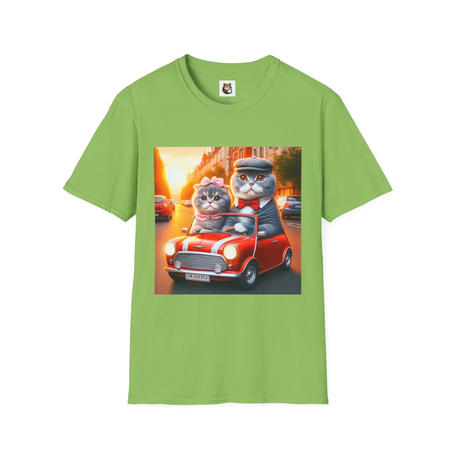 Scottish Fold tiny car T-Shirt
