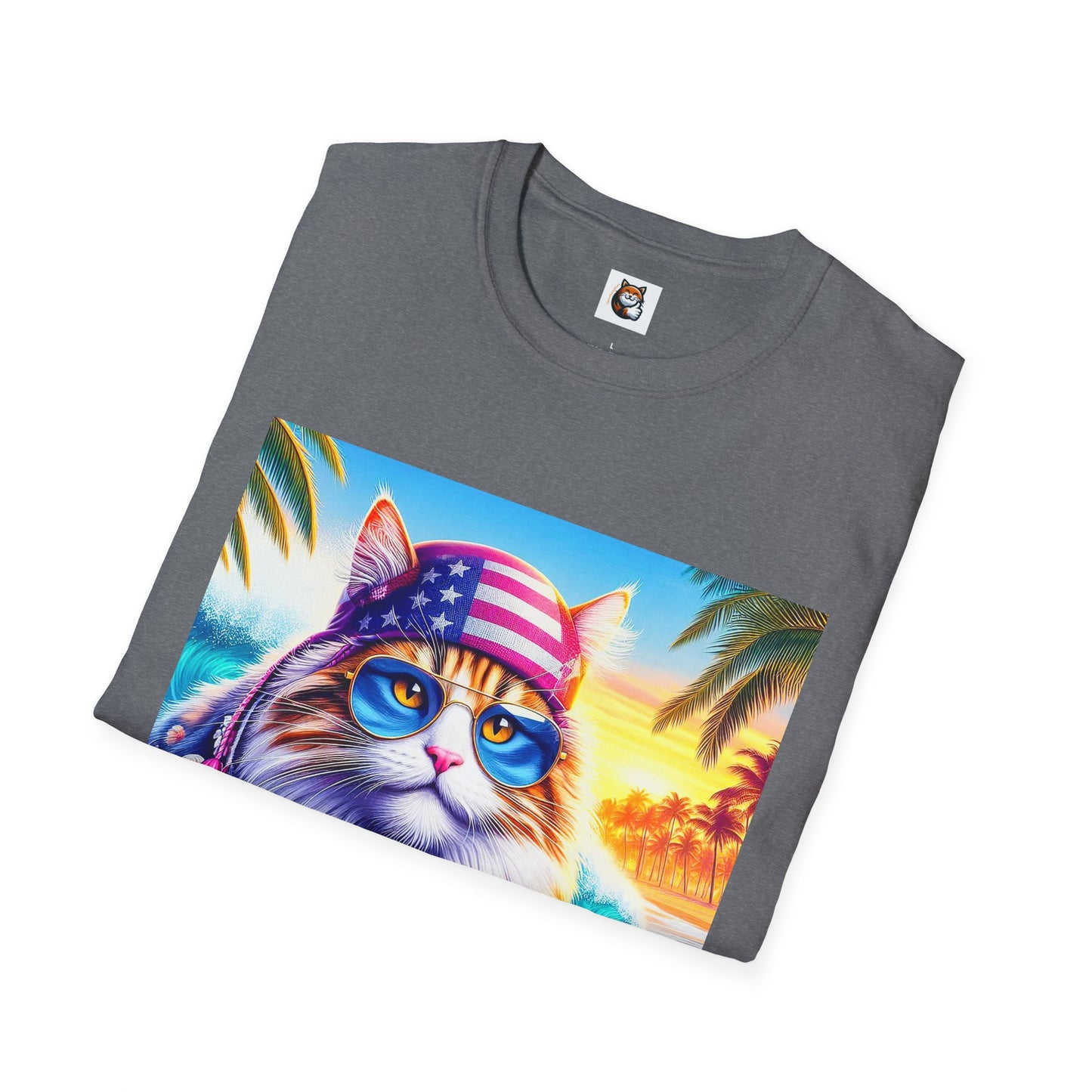 Siberian Cat American surfer