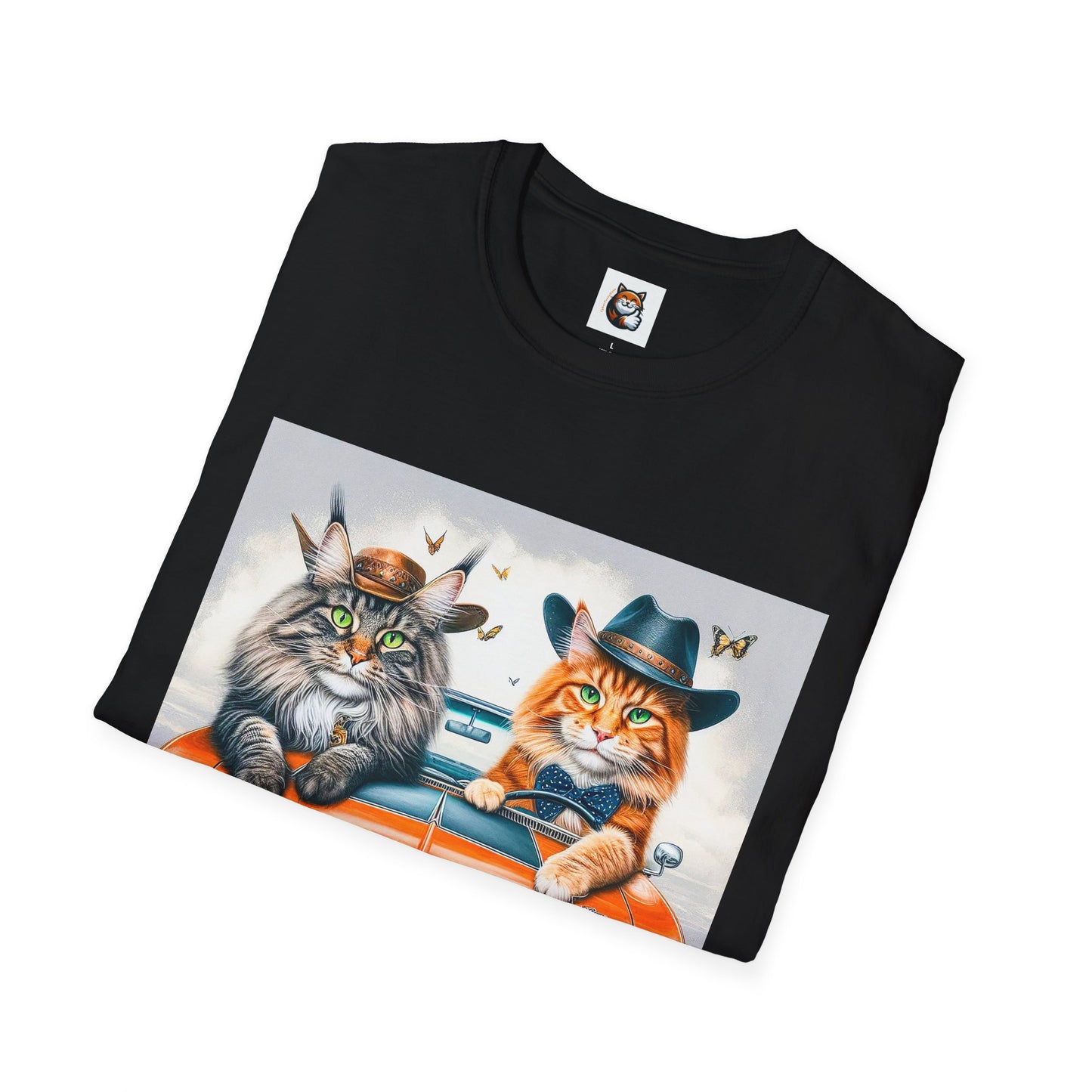 Wacky Maine Coon Unisex Softstyle T-Shirt