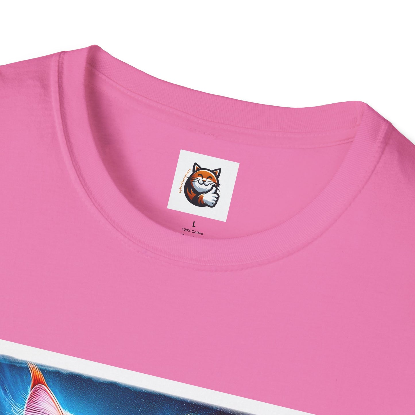 Wacky Maine Coon Unisex Softstyle T-Shirt