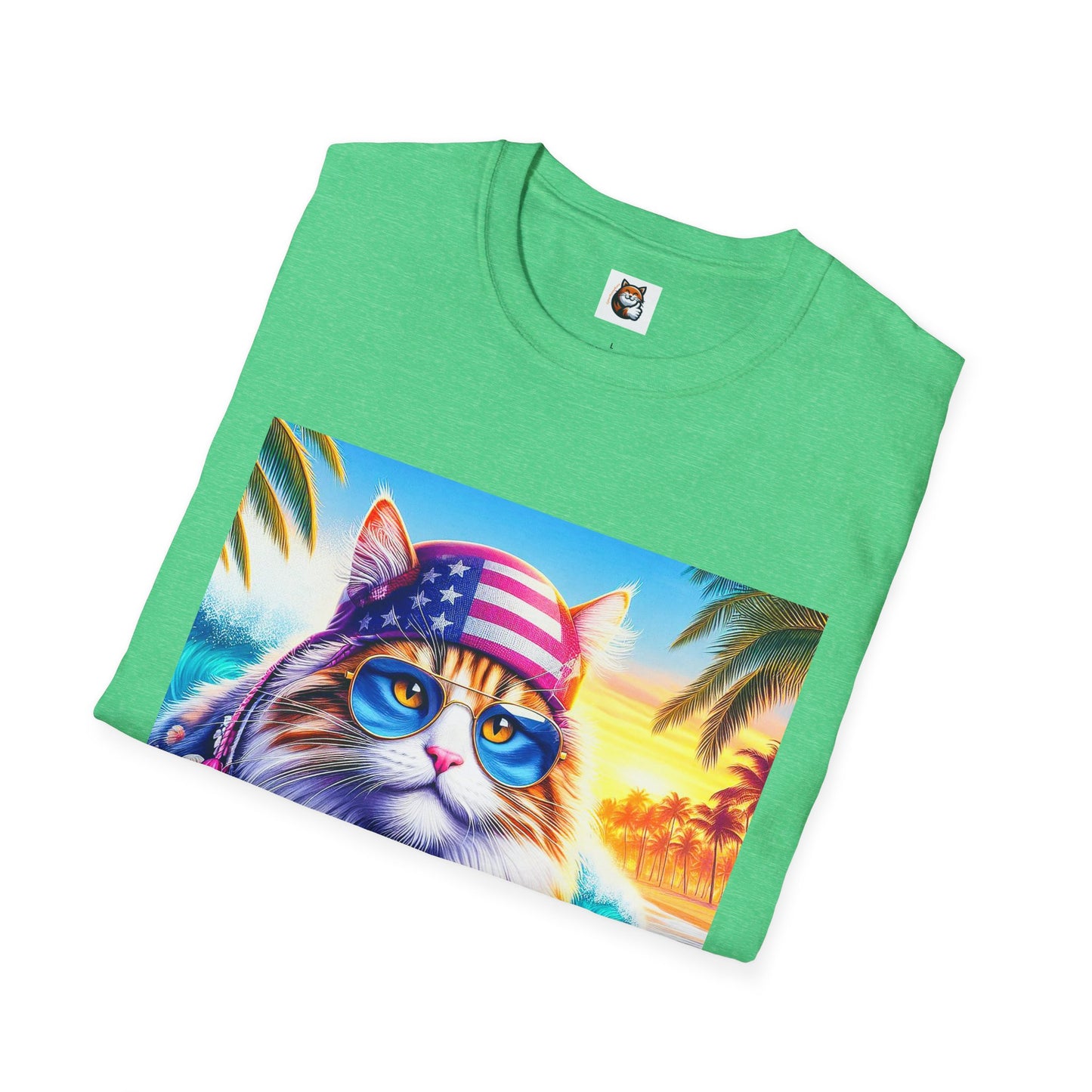 Siberian Cat American surfer