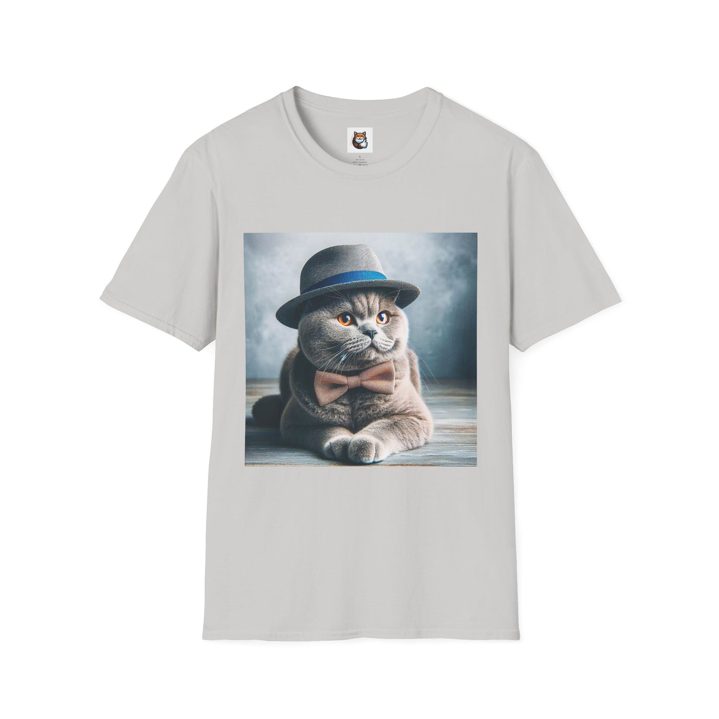 British Shorthair hat and bow Softstyle T-Shirt