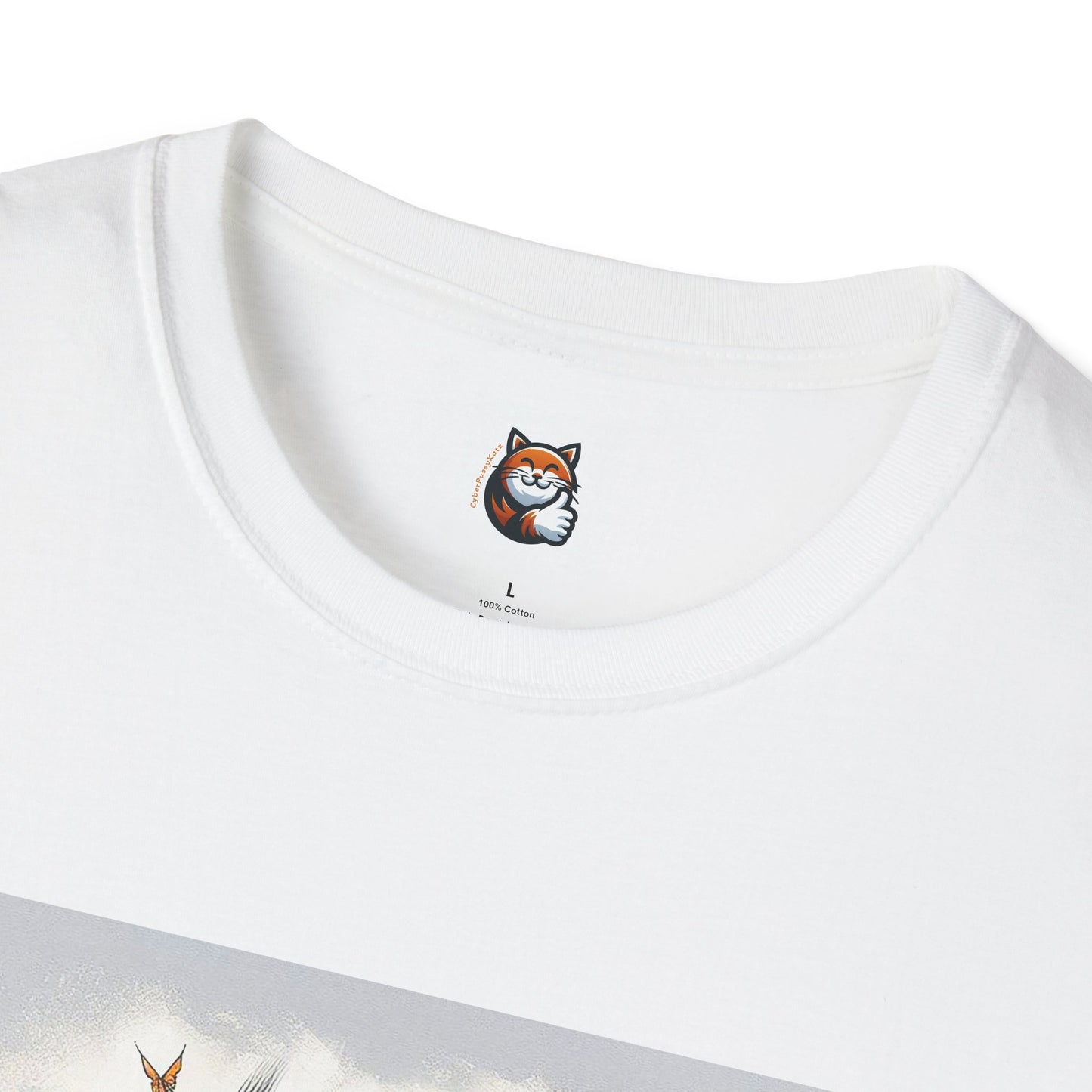 Wacky Maine Coon Unisex Softstyle T-Shirt