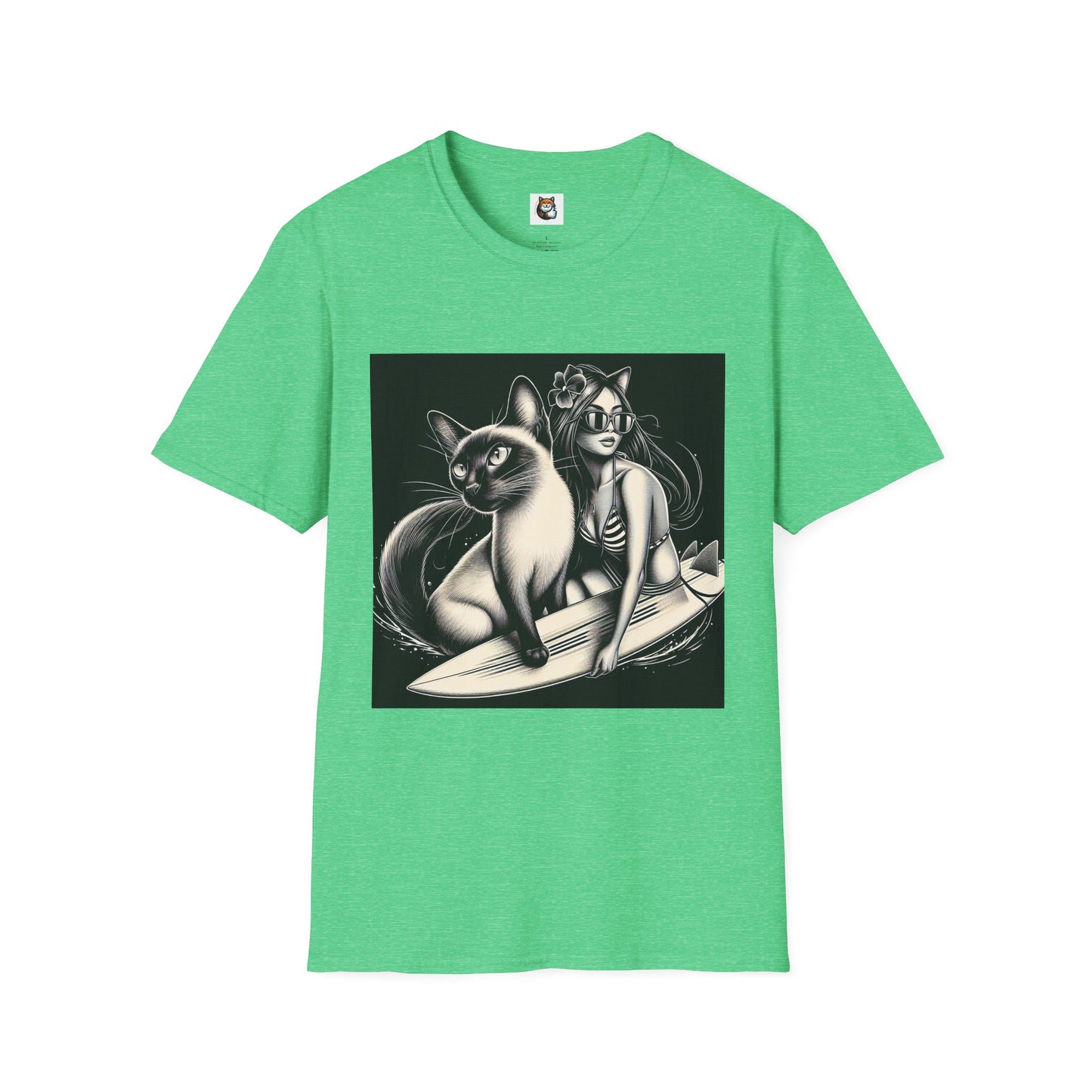 Siamese Cat surfing queen