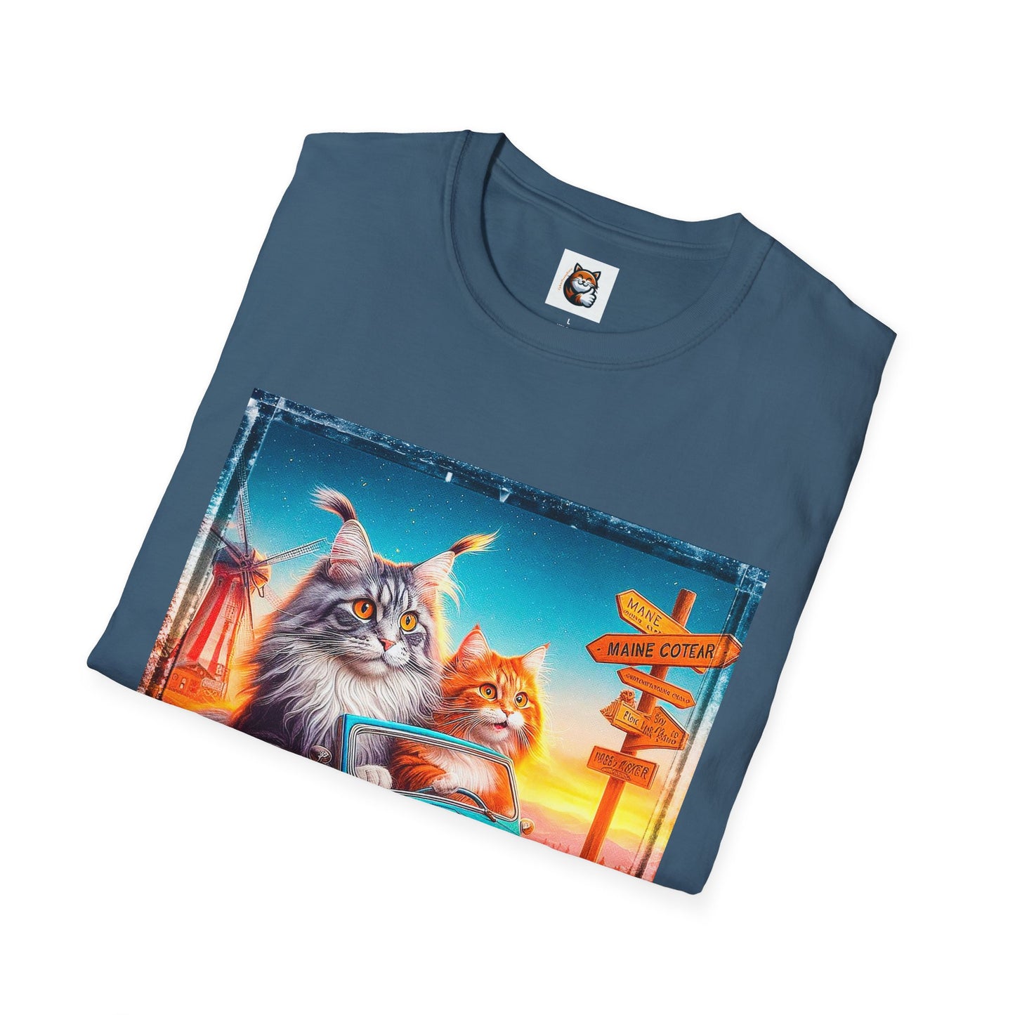 Wacky Maine Coon Unisex Softstyle T-Shirt
