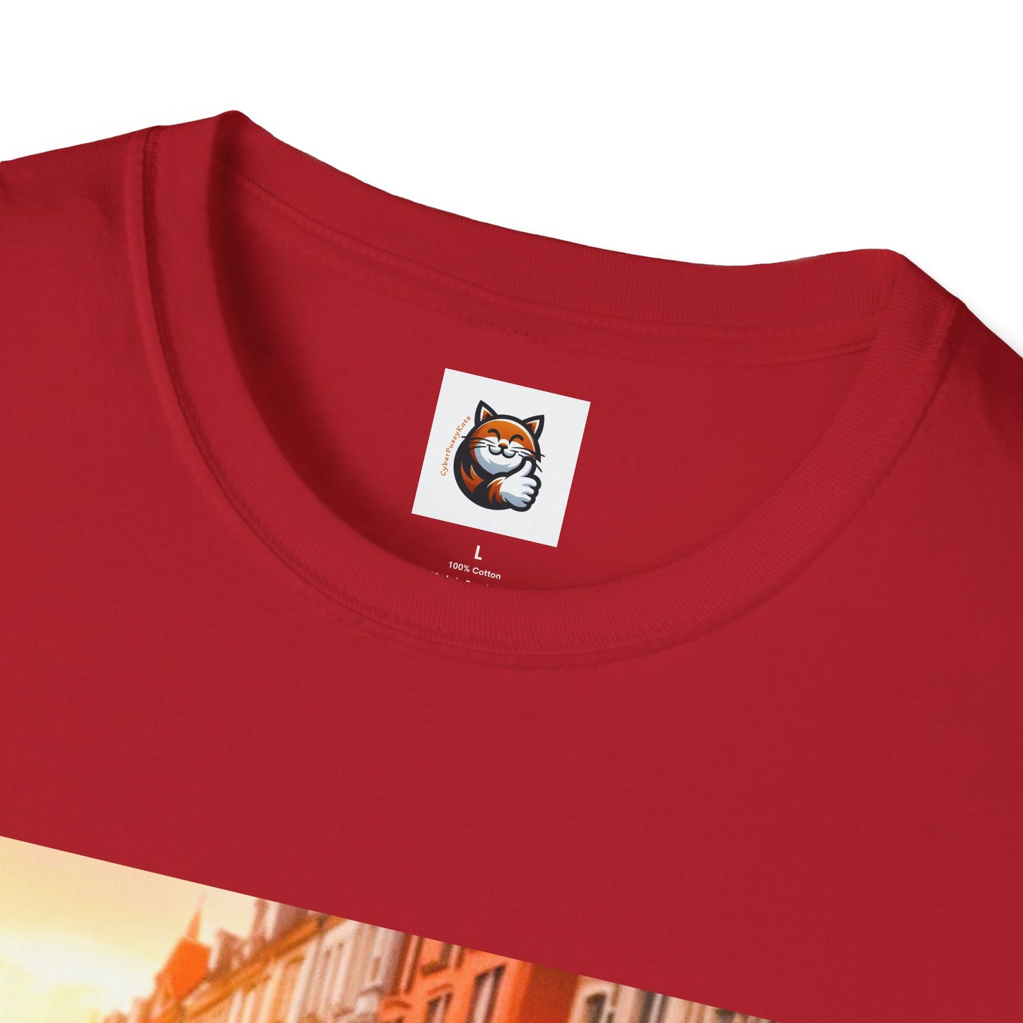 Scottish Fold tiny car T-Shirt