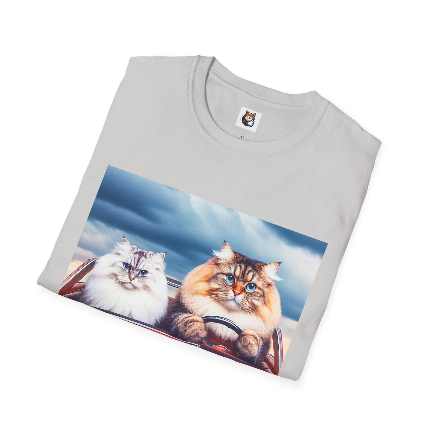 Wacky Siberian Cat friends cruising