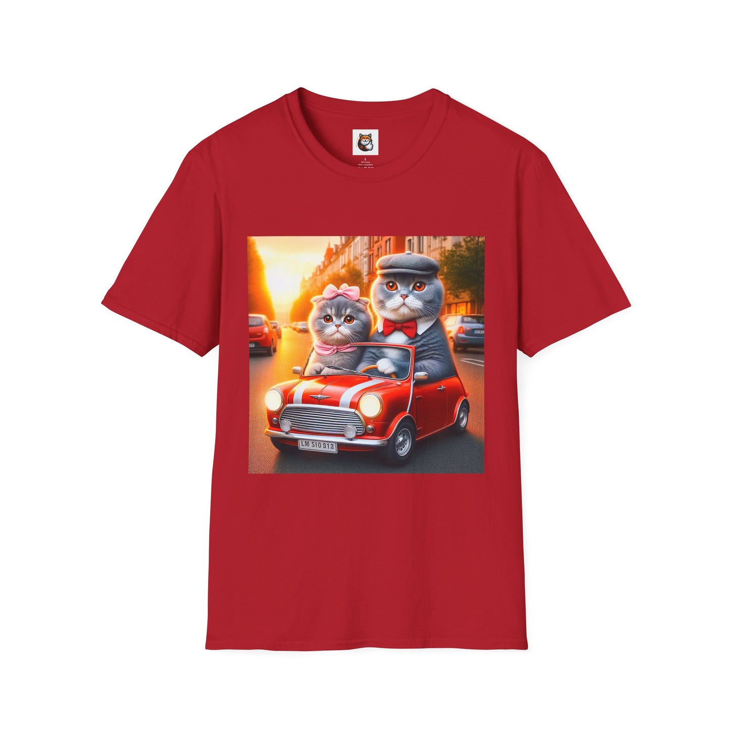 Scottish Fold tiny car T-Shirt