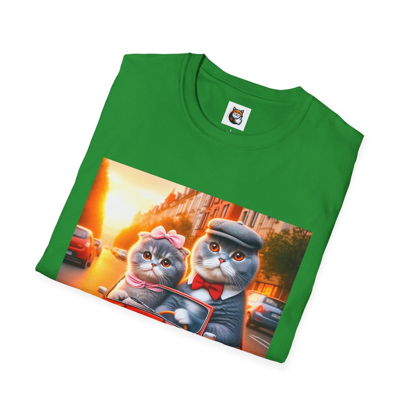 Scottish Fold tiny car T-Shirt