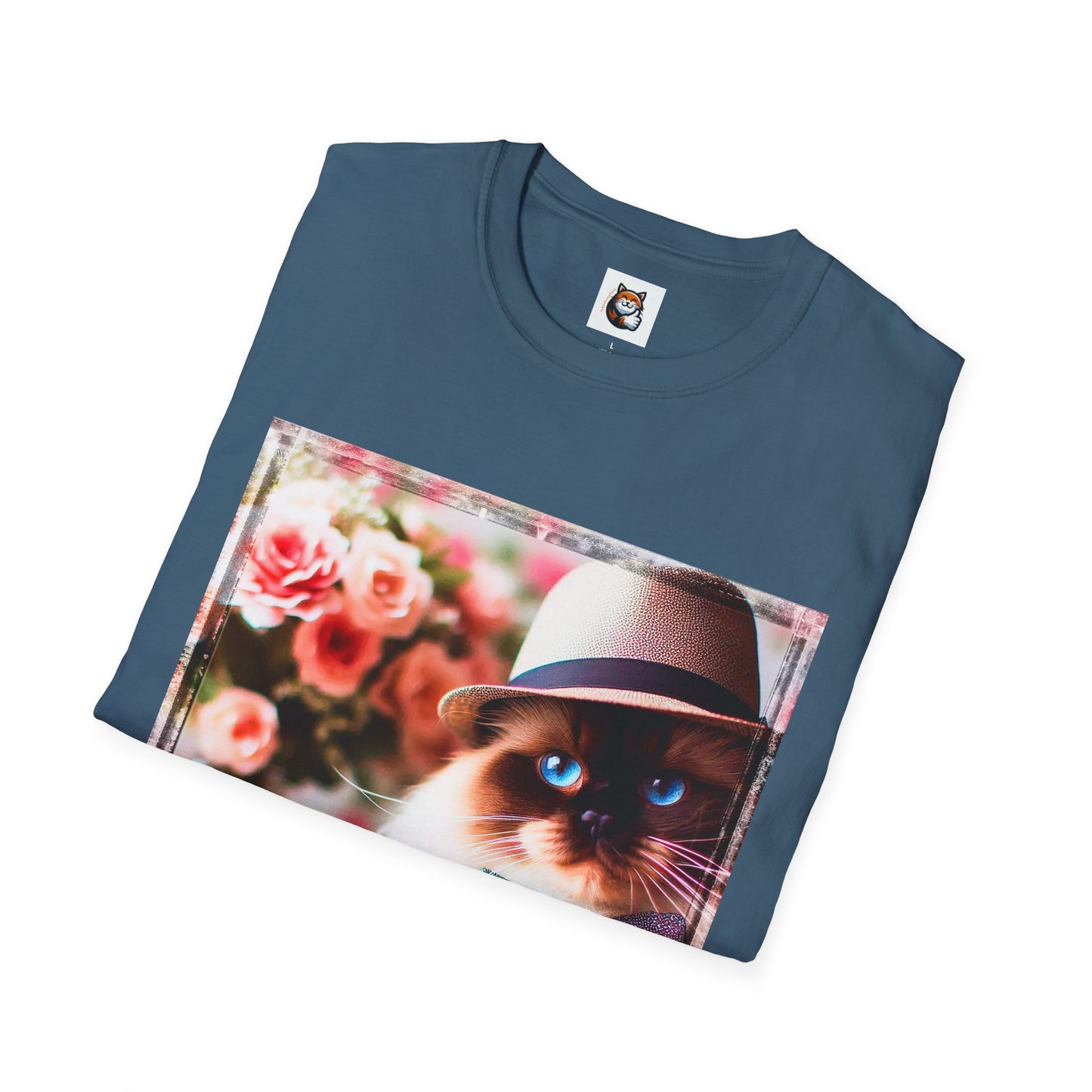 Ragdoll Unisex bow tie and hat T-Shirt
