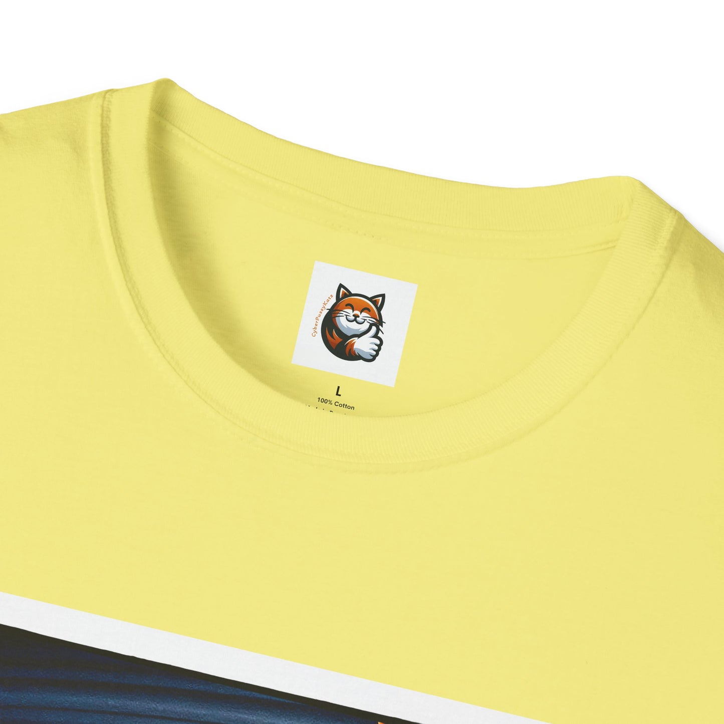 British Shorthair friends driving Softstyle T-Shirt