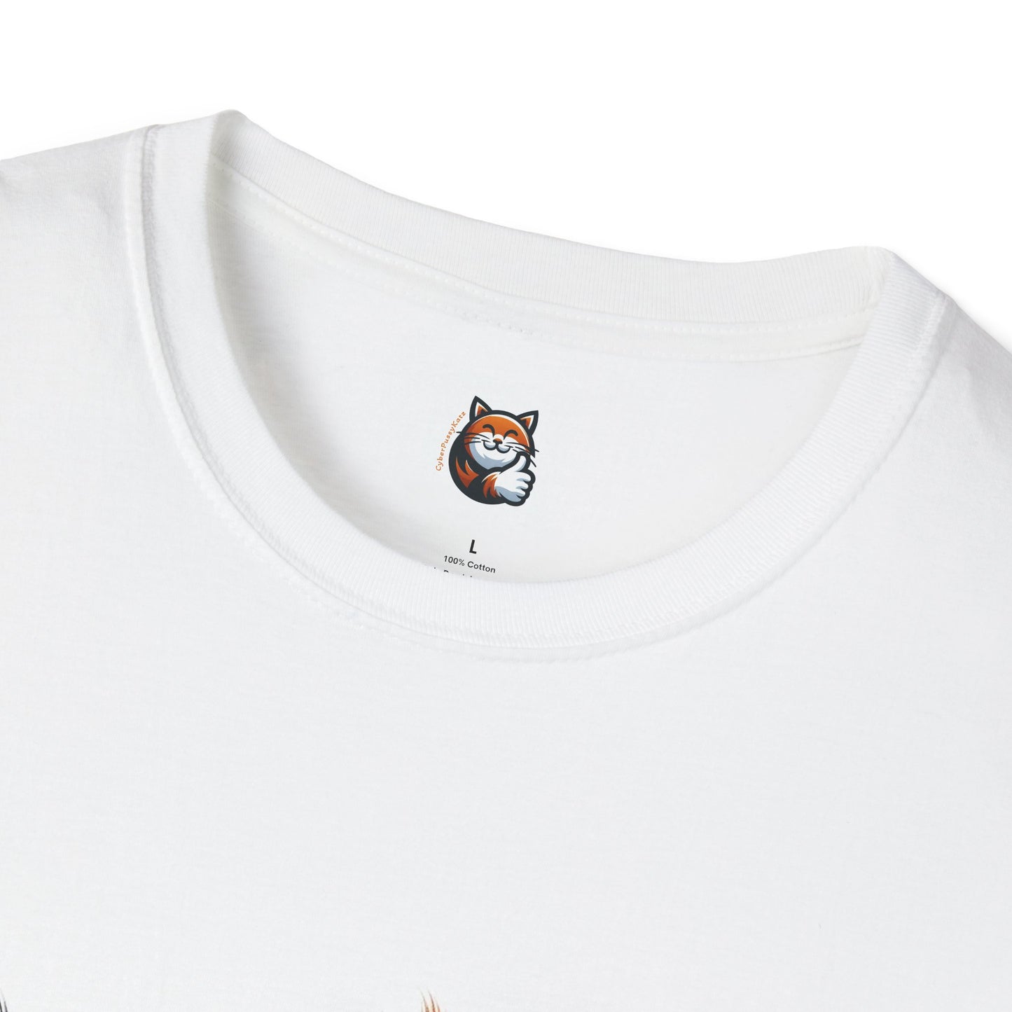 Wacky Maine Coon Unisex Softstyle T-Shirt