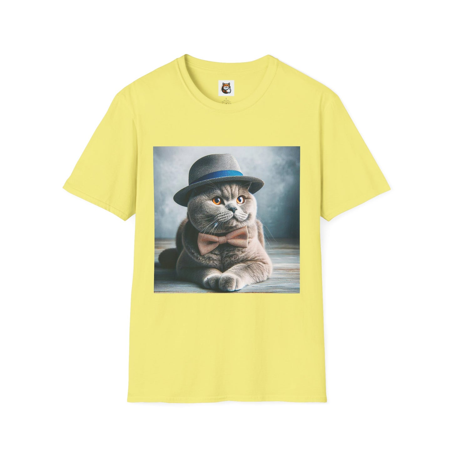 British Shorthair hat and bow Softstyle T-Shirt