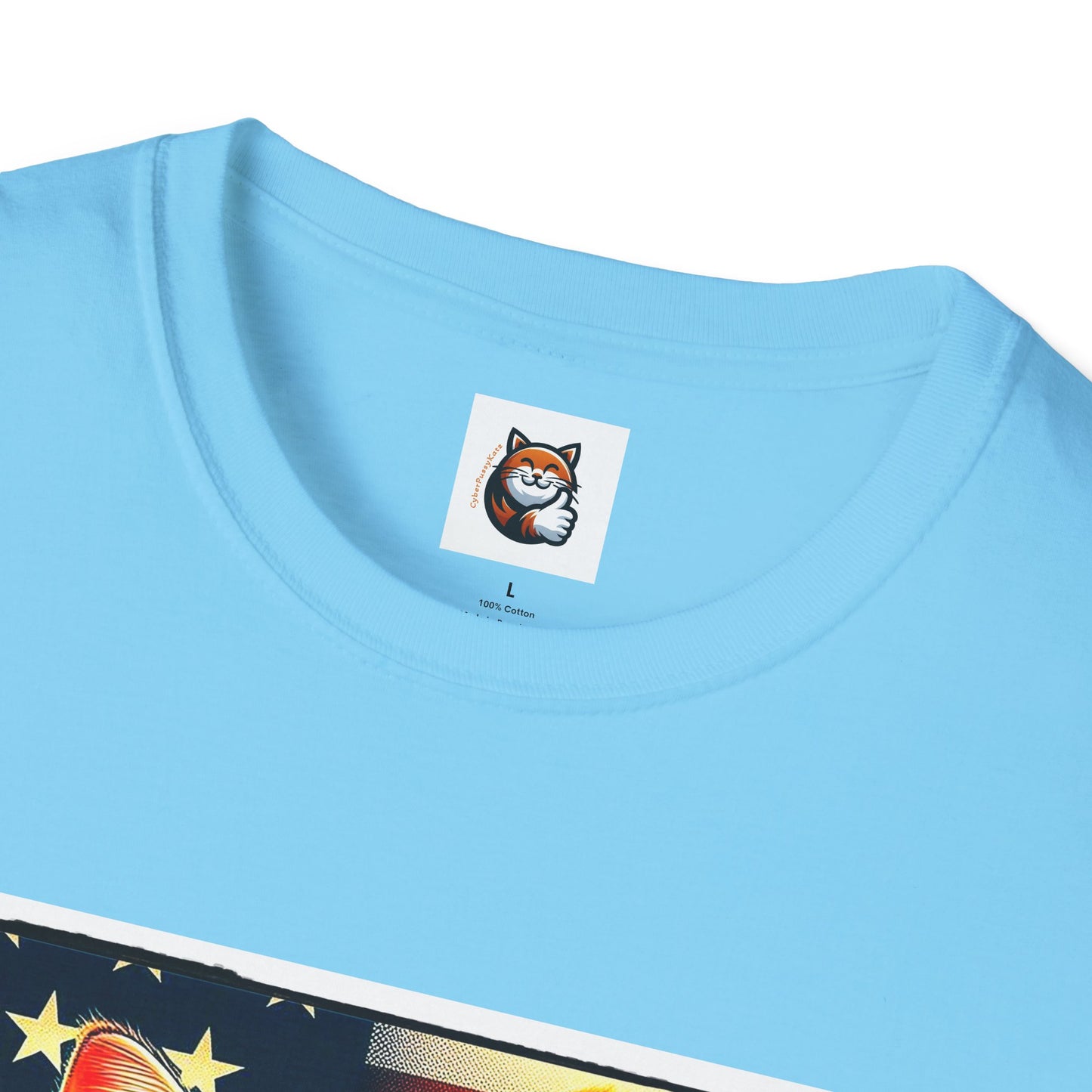 American Shorthair surfing Softstyle T-Shirt
