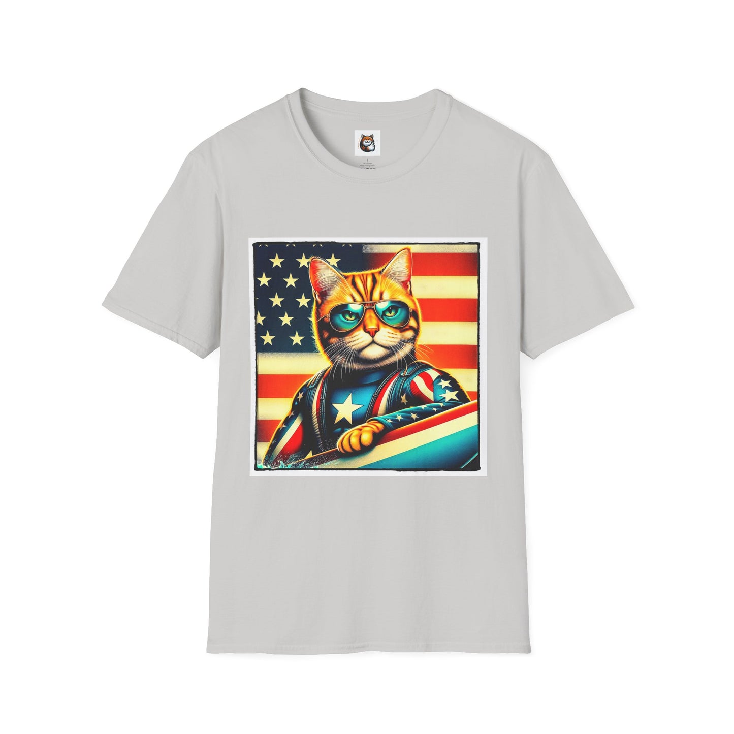 American Shorthair surfing Softstyle T-Shirt