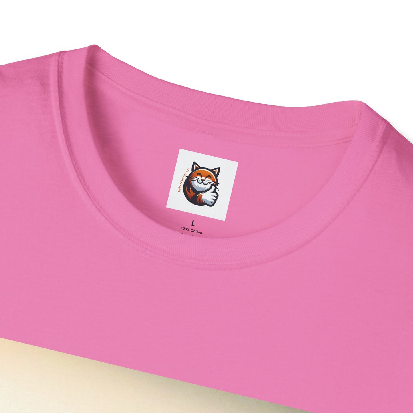 Wacky Persian Cat Unisex Softstyle T-Shirt