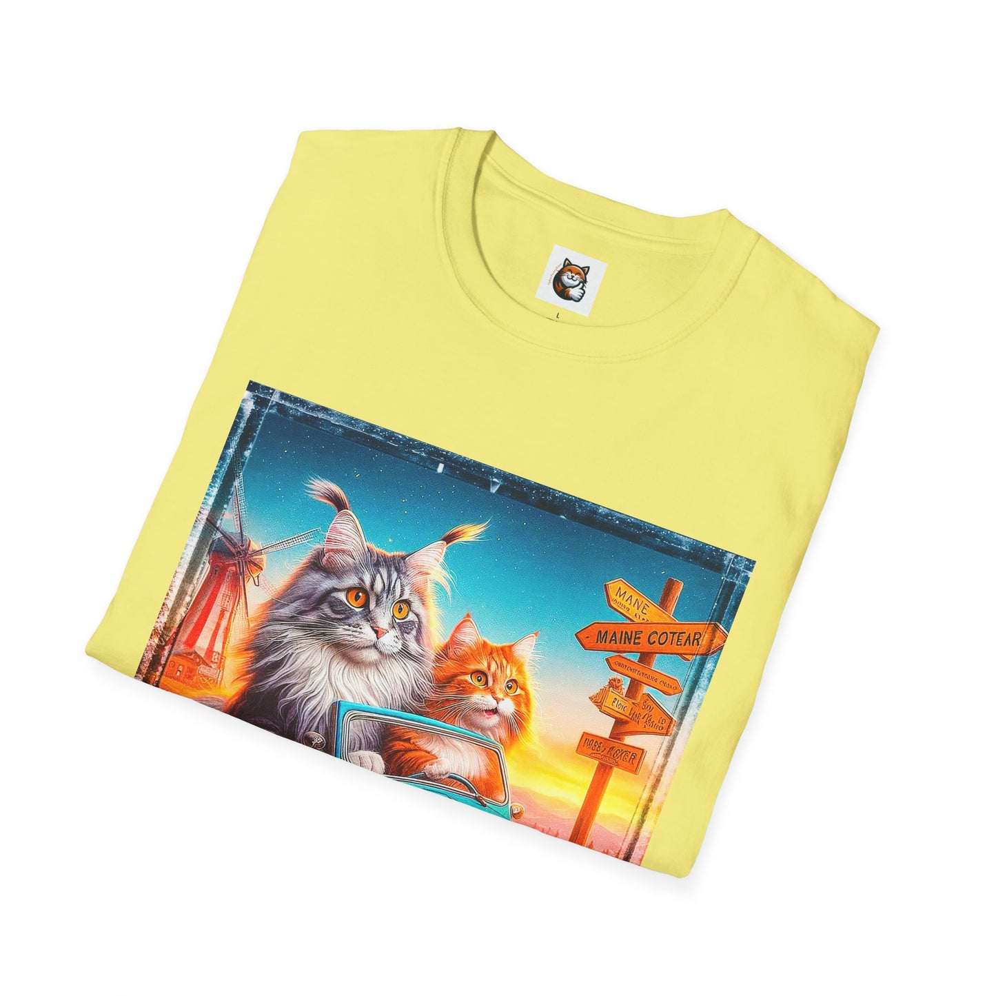 Wacky Maine Coon Unisex Softstyle T-Shirt