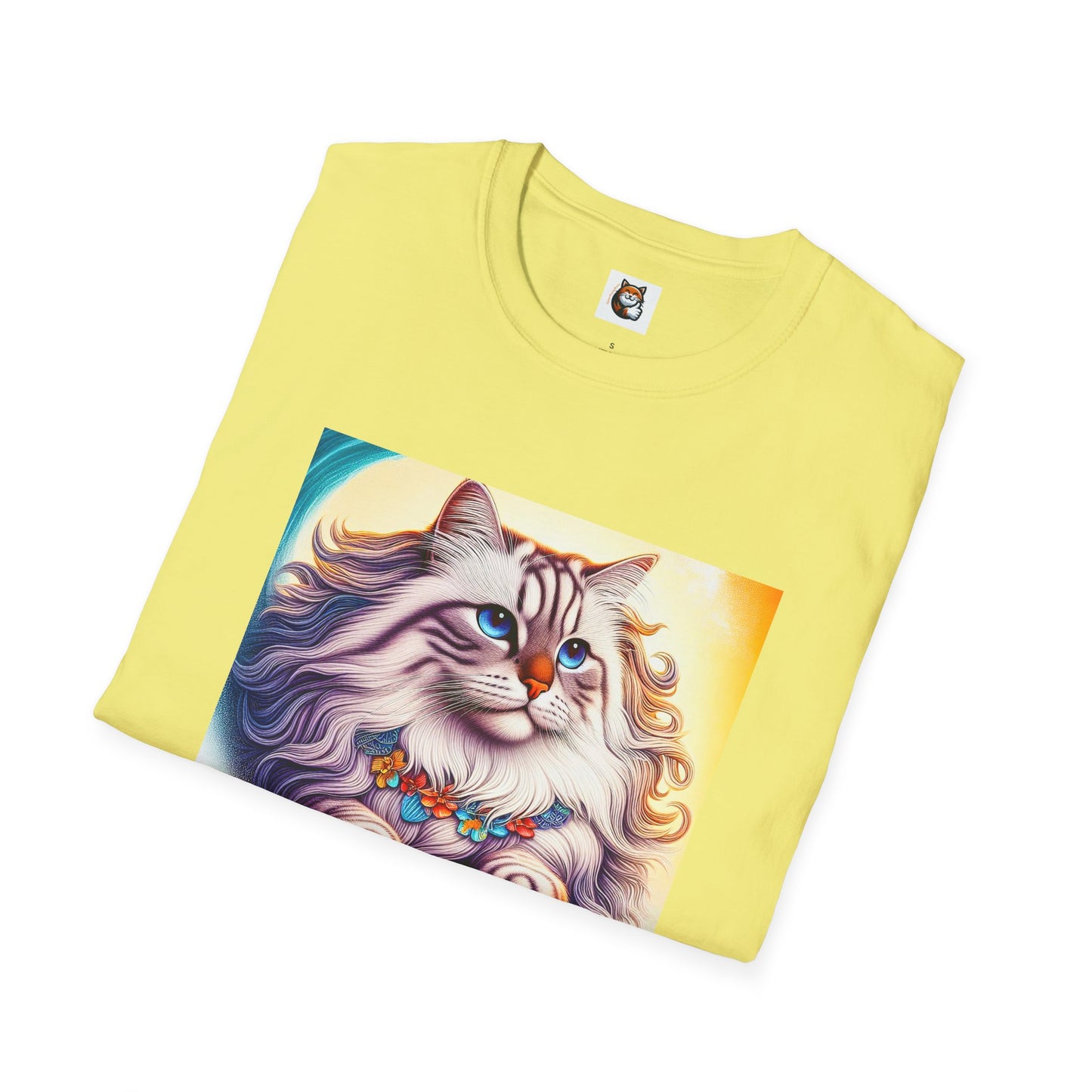 Siberian Cat surfing beauty