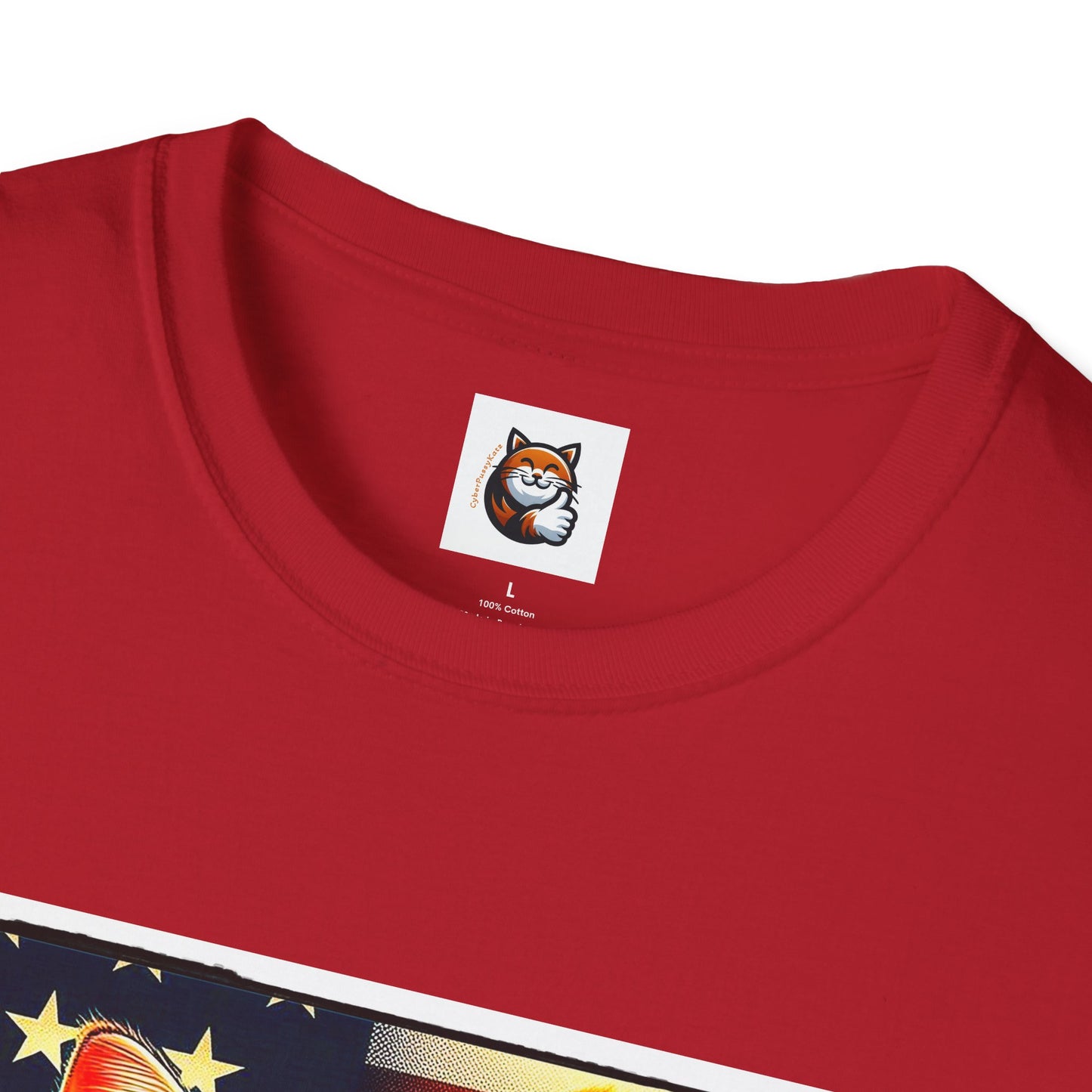 American Shorthair surfing Softstyle T-Shirt