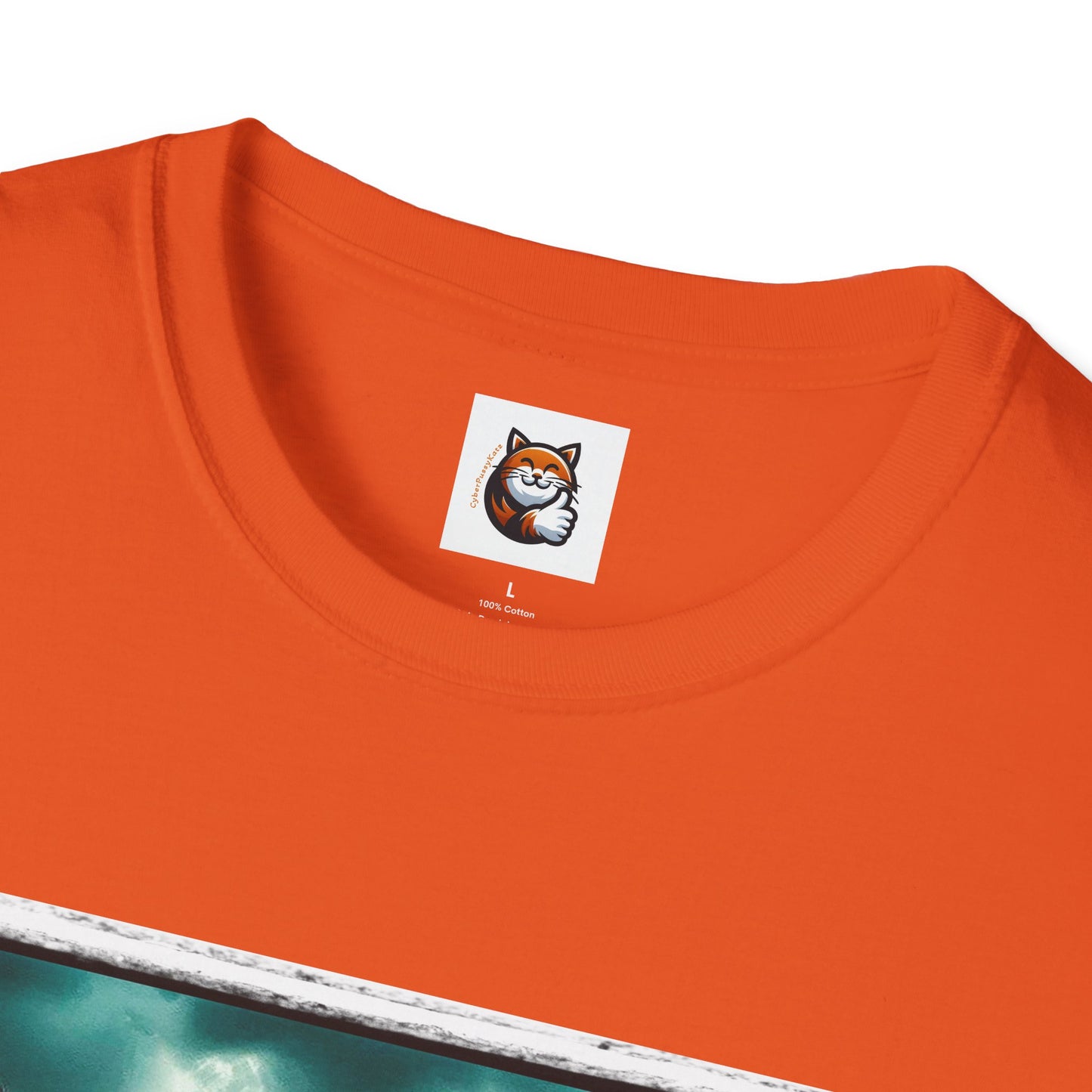 Wacky Maine Coon Unisex Softstyle T-Shirt