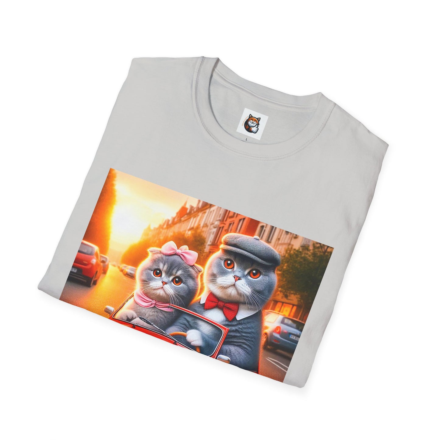 Scottish Fold tiny car T-Shirt