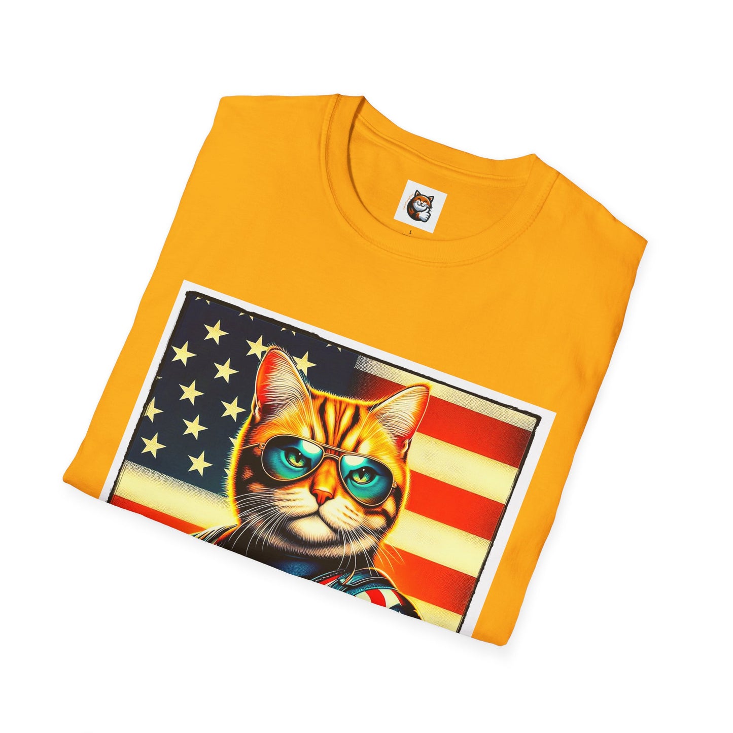American Shorthair surfing Softstyle T-Shirt