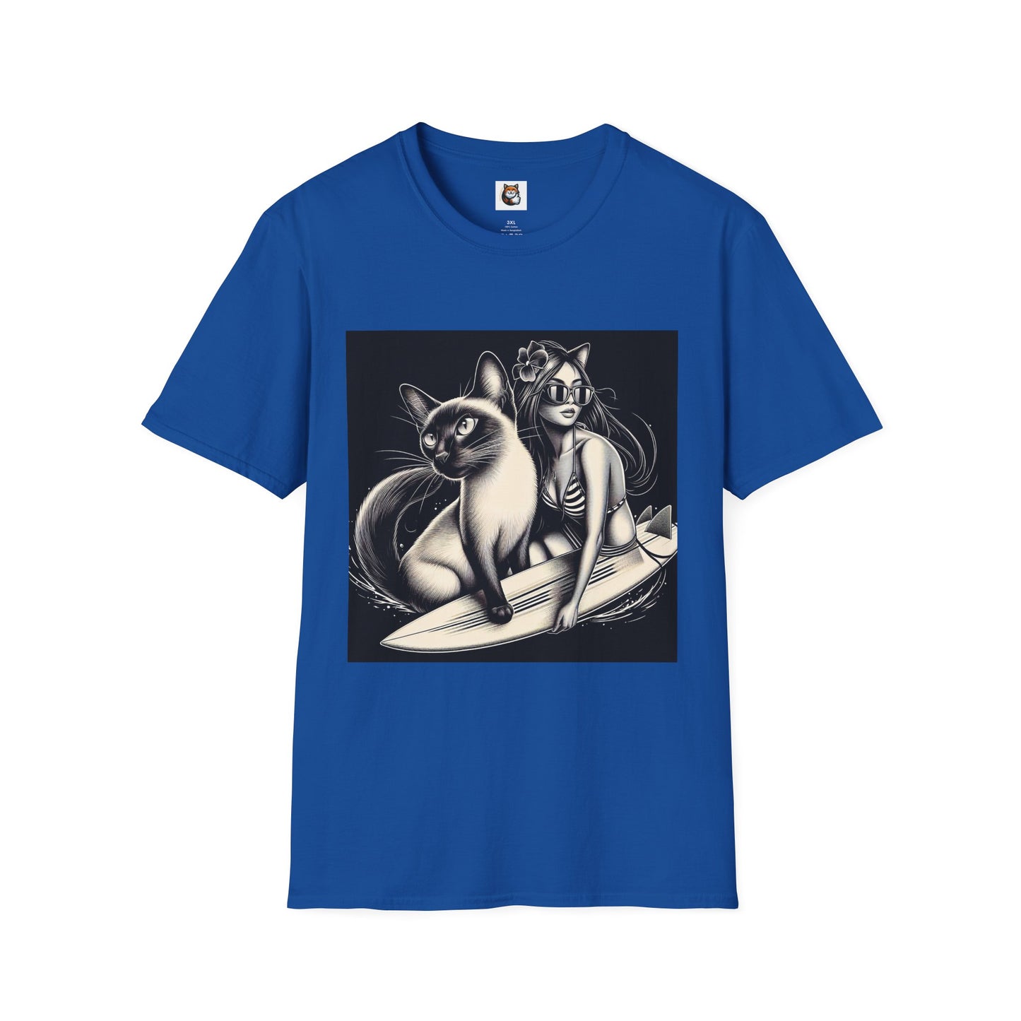 Siamese Cat surfing queen