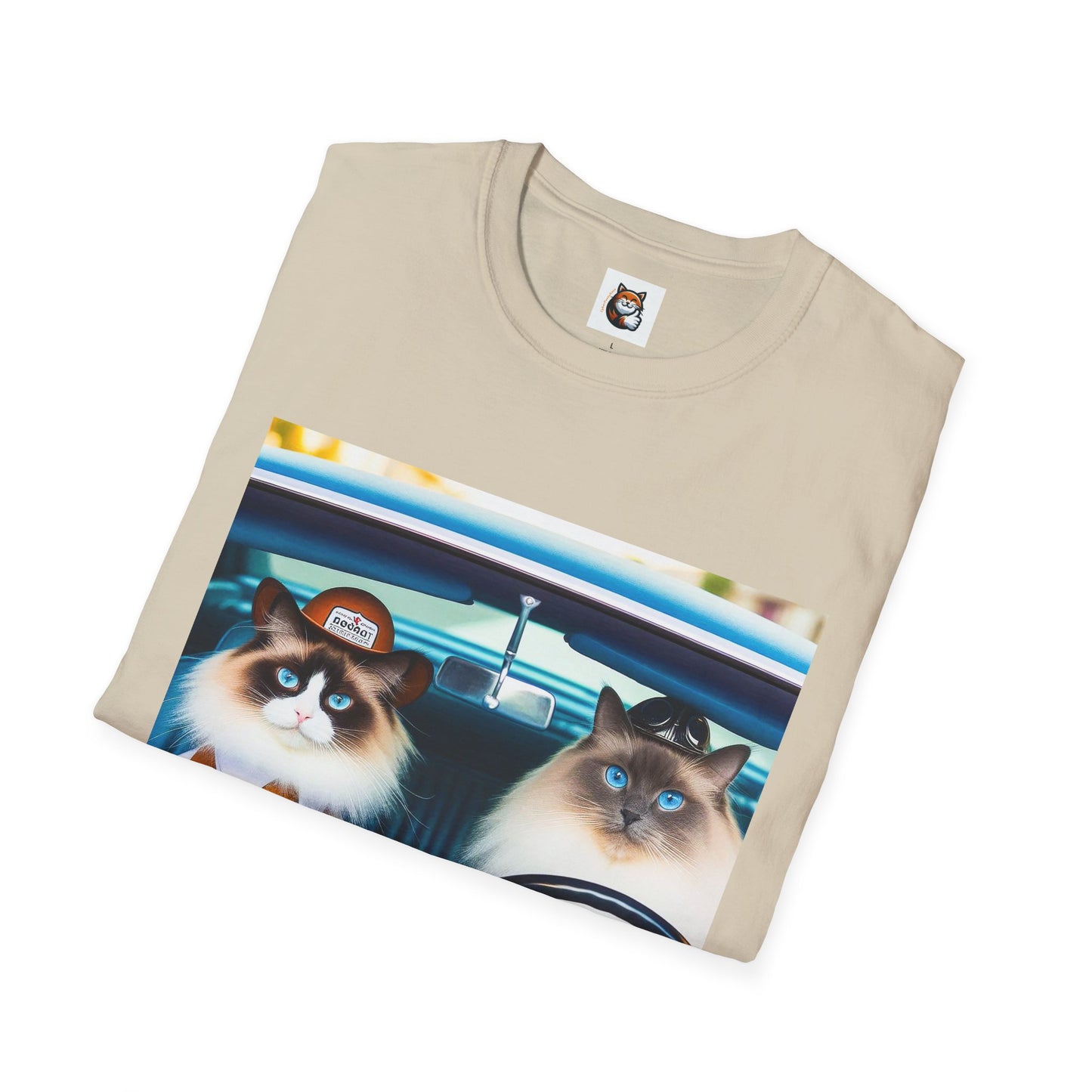 Wacky Ragdoll fun couple driving T-Shirt
