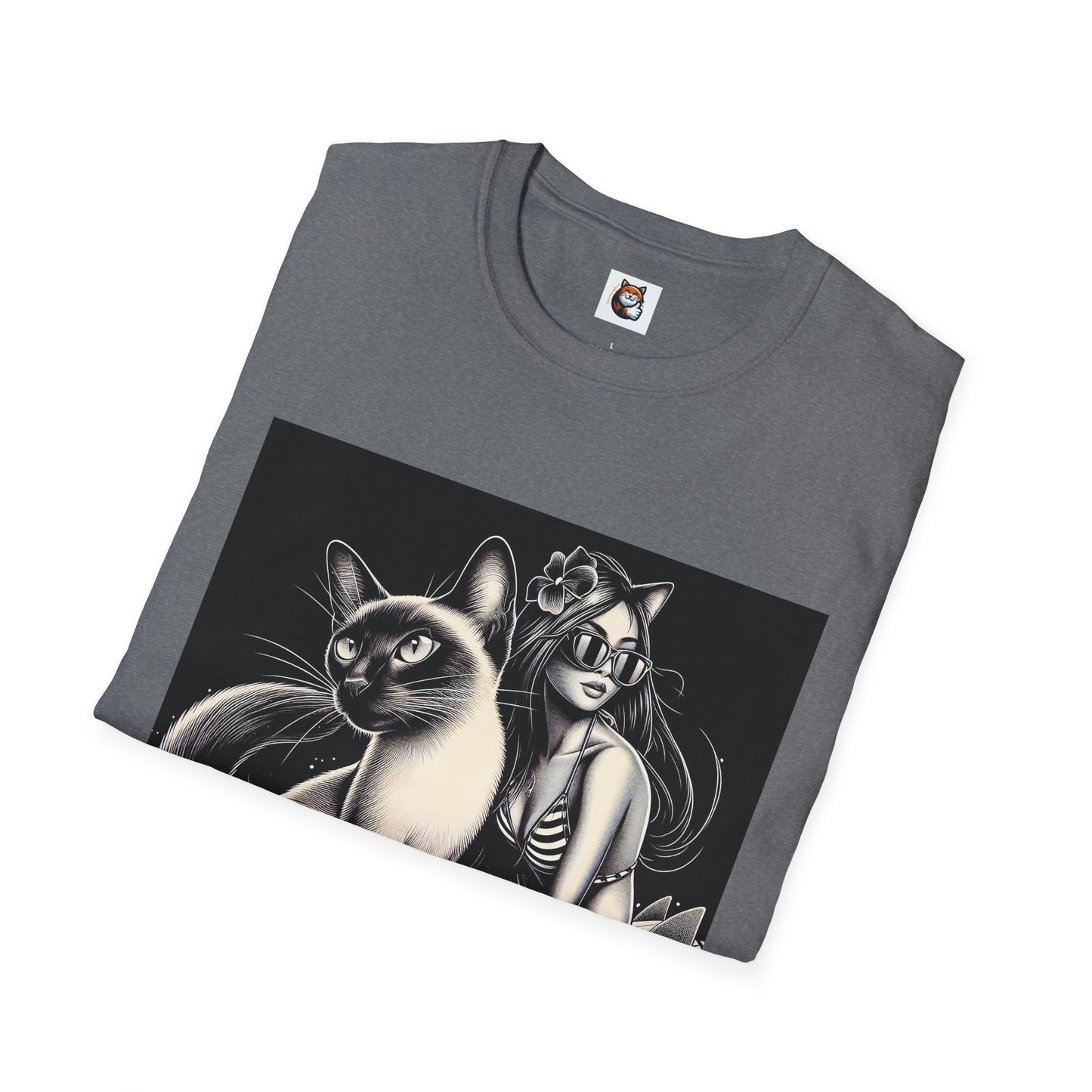 Siamese Cat surfing queen