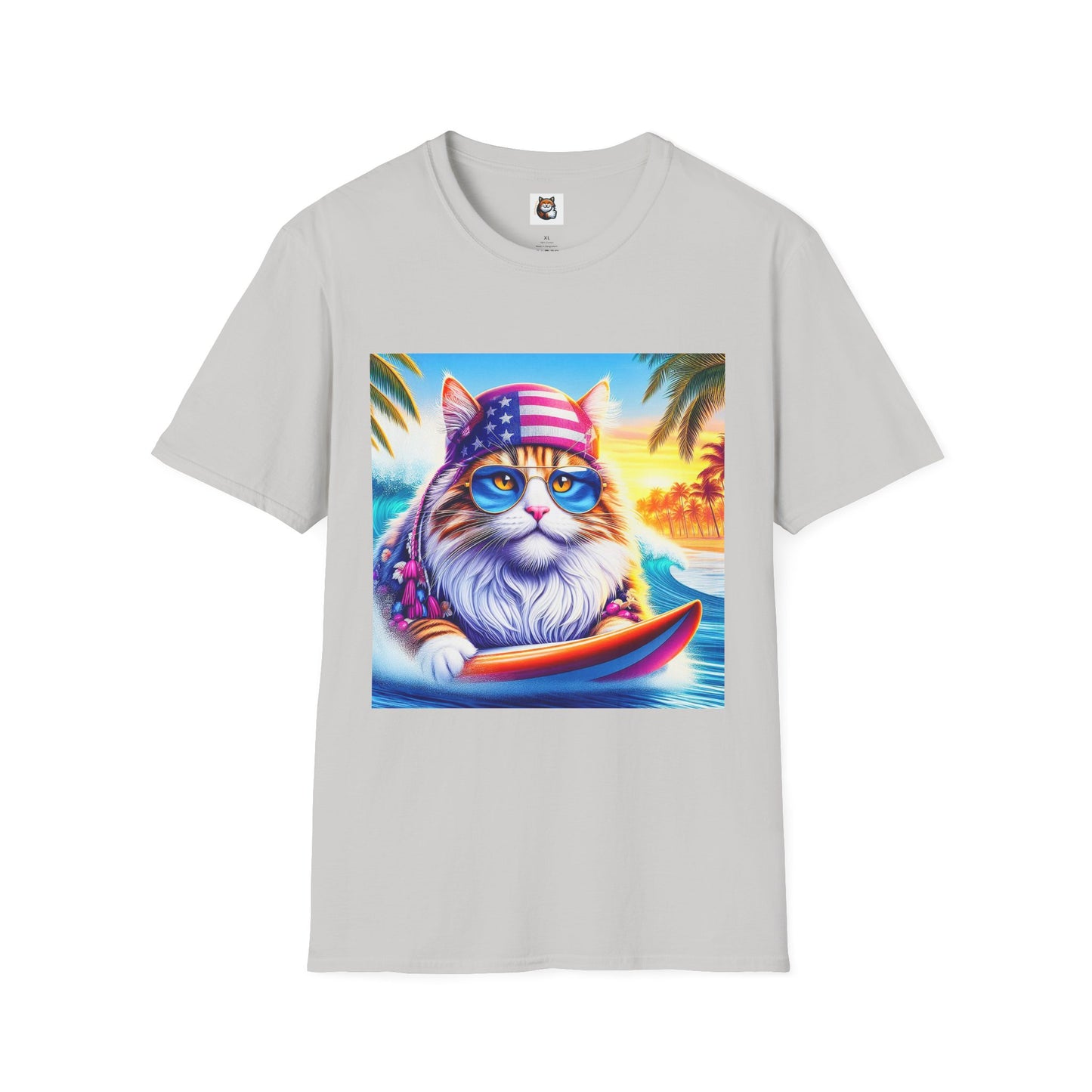 Siberian Cat American surfer