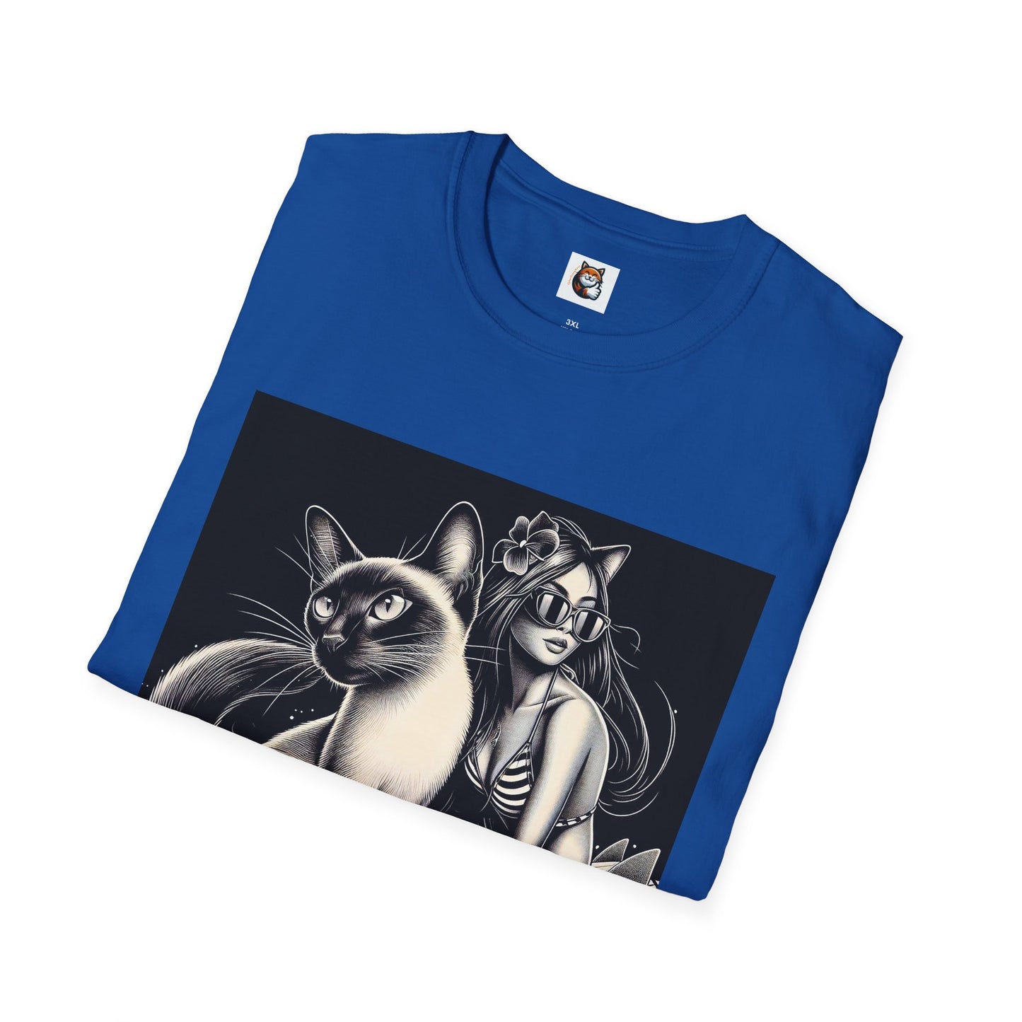 Siamese Cat surfing queen