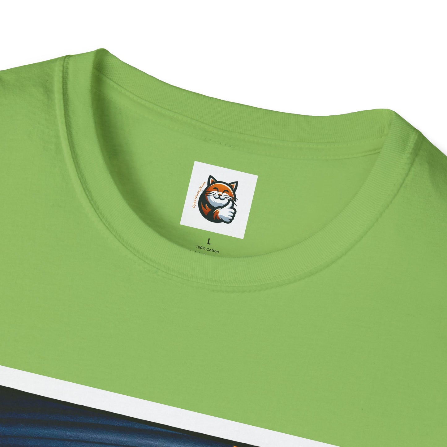 British Shorthair friends driving Softstyle T-Shirt