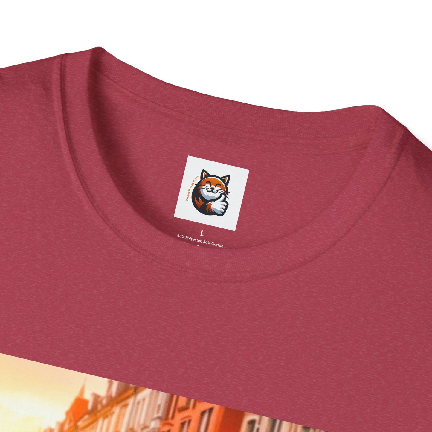 Scottish Fold tiny car T-Shirt