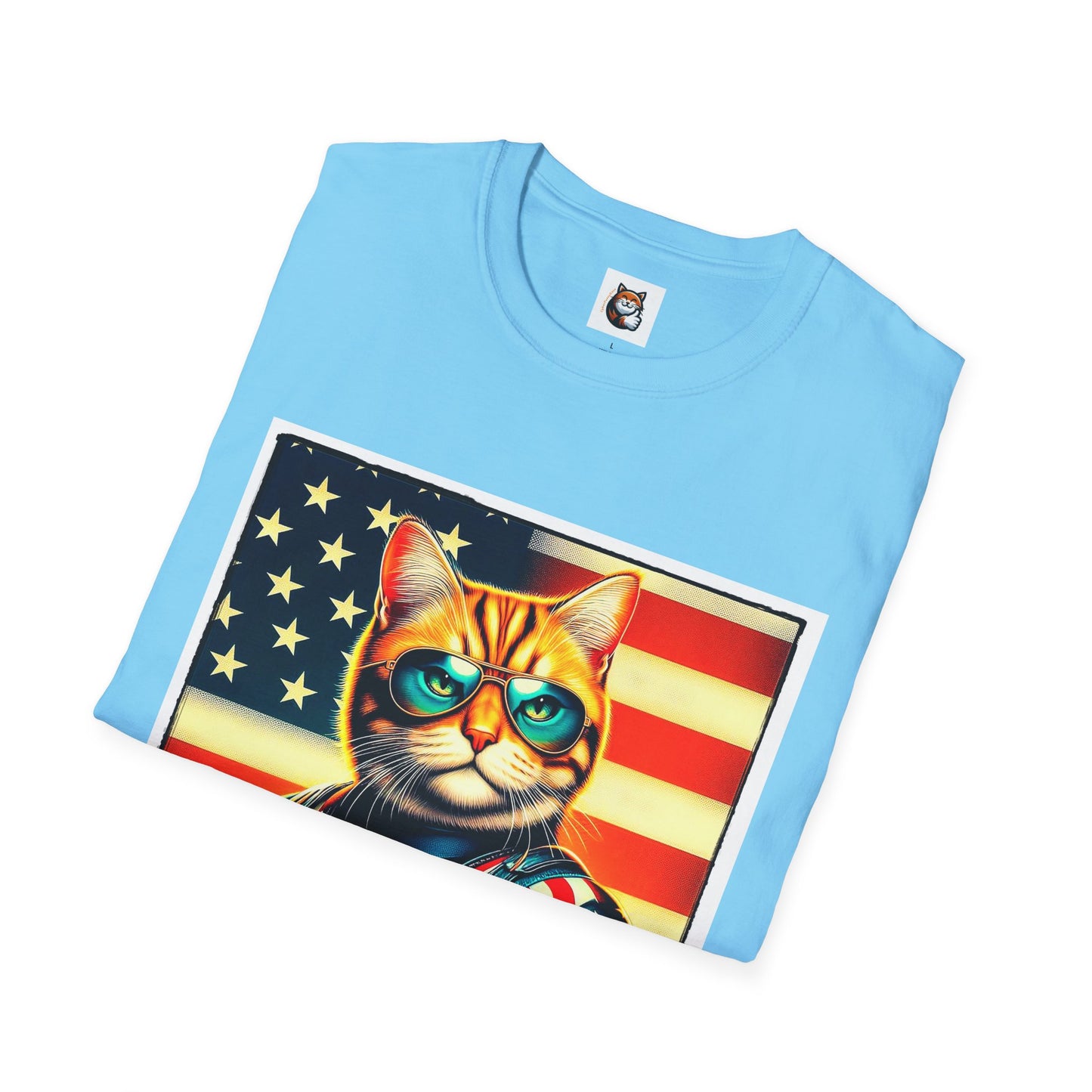 American Shorthair surfing Softstyle T-Shirt