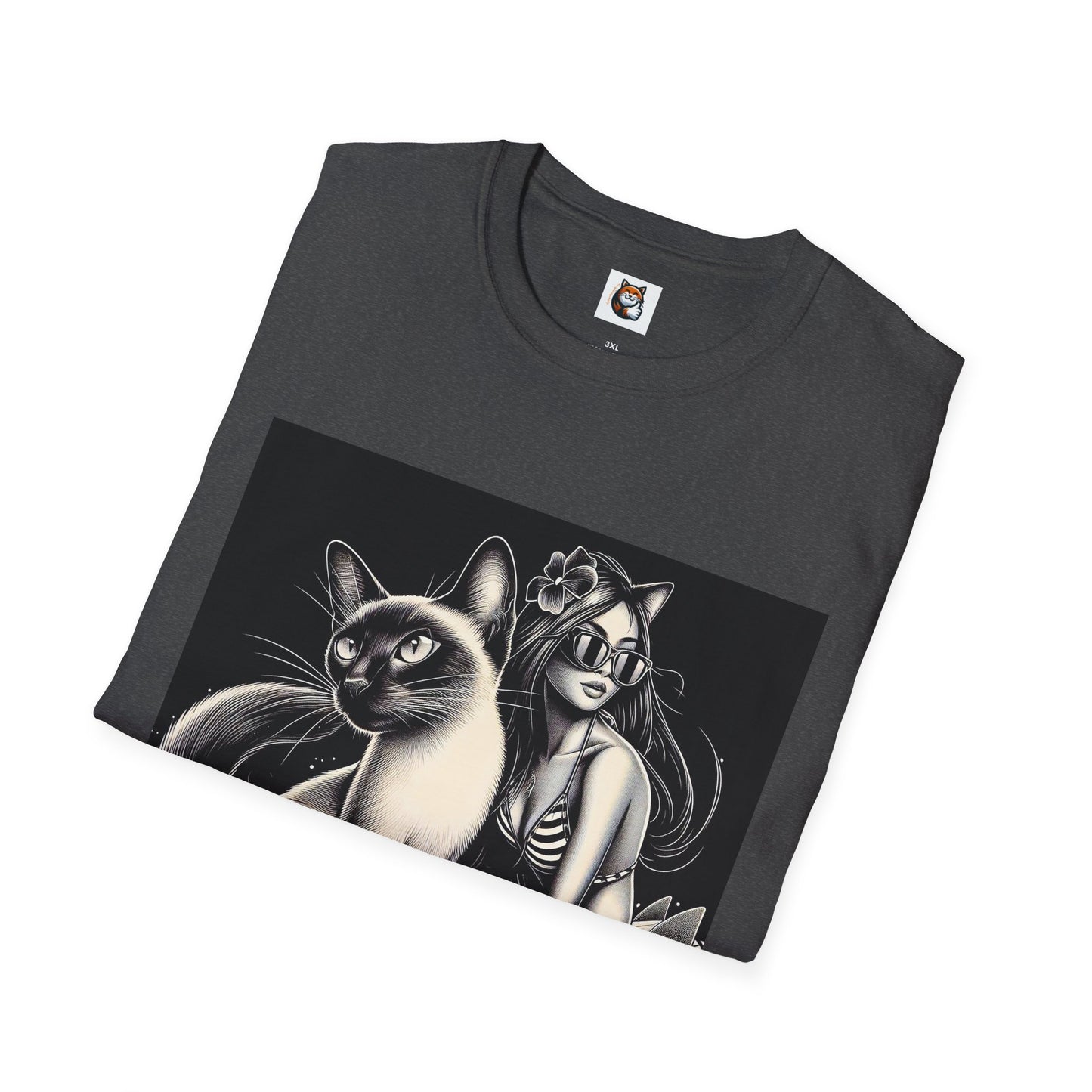 Siamese Cat surfing queen