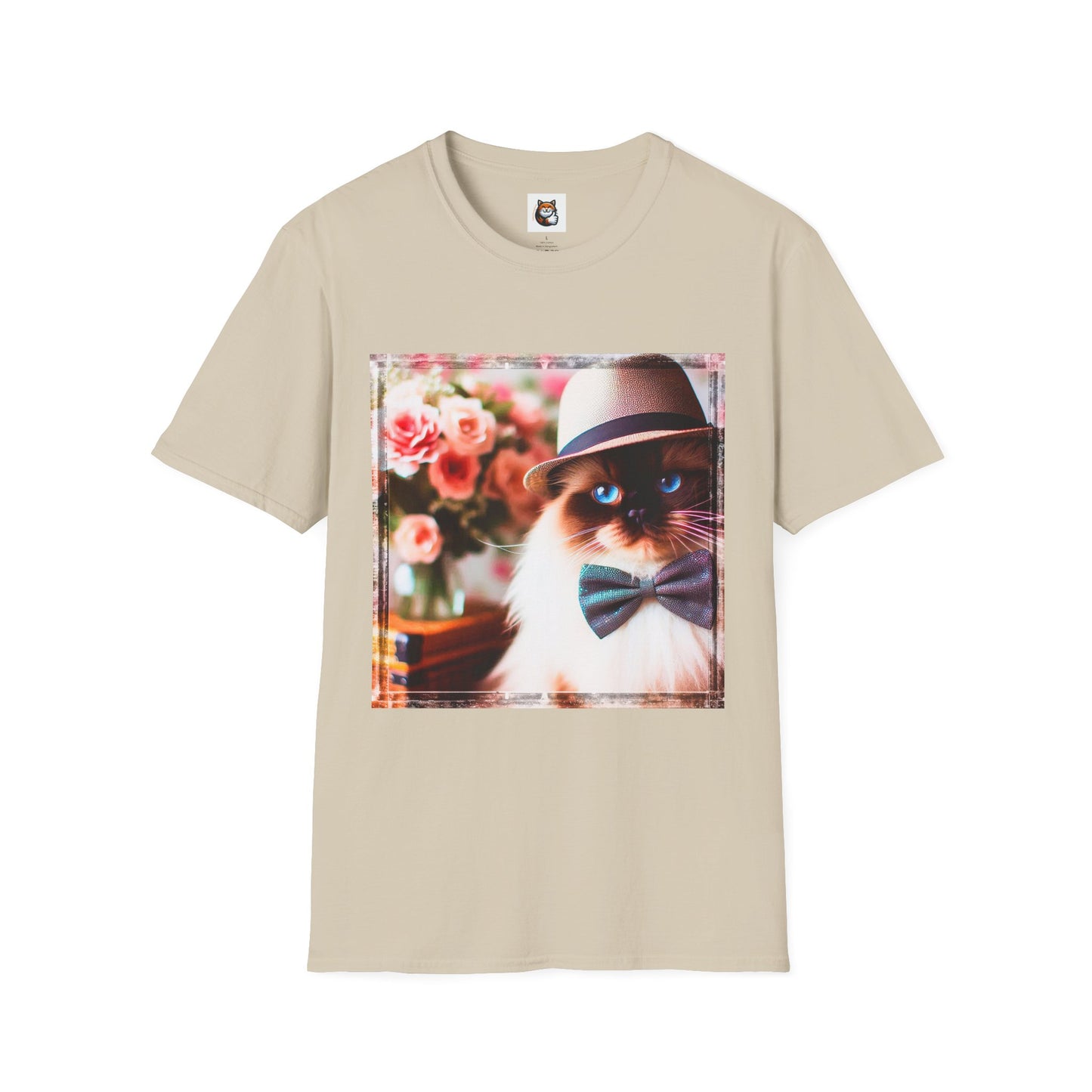 Ragdoll Unisex bow tie and hat T-Shirt