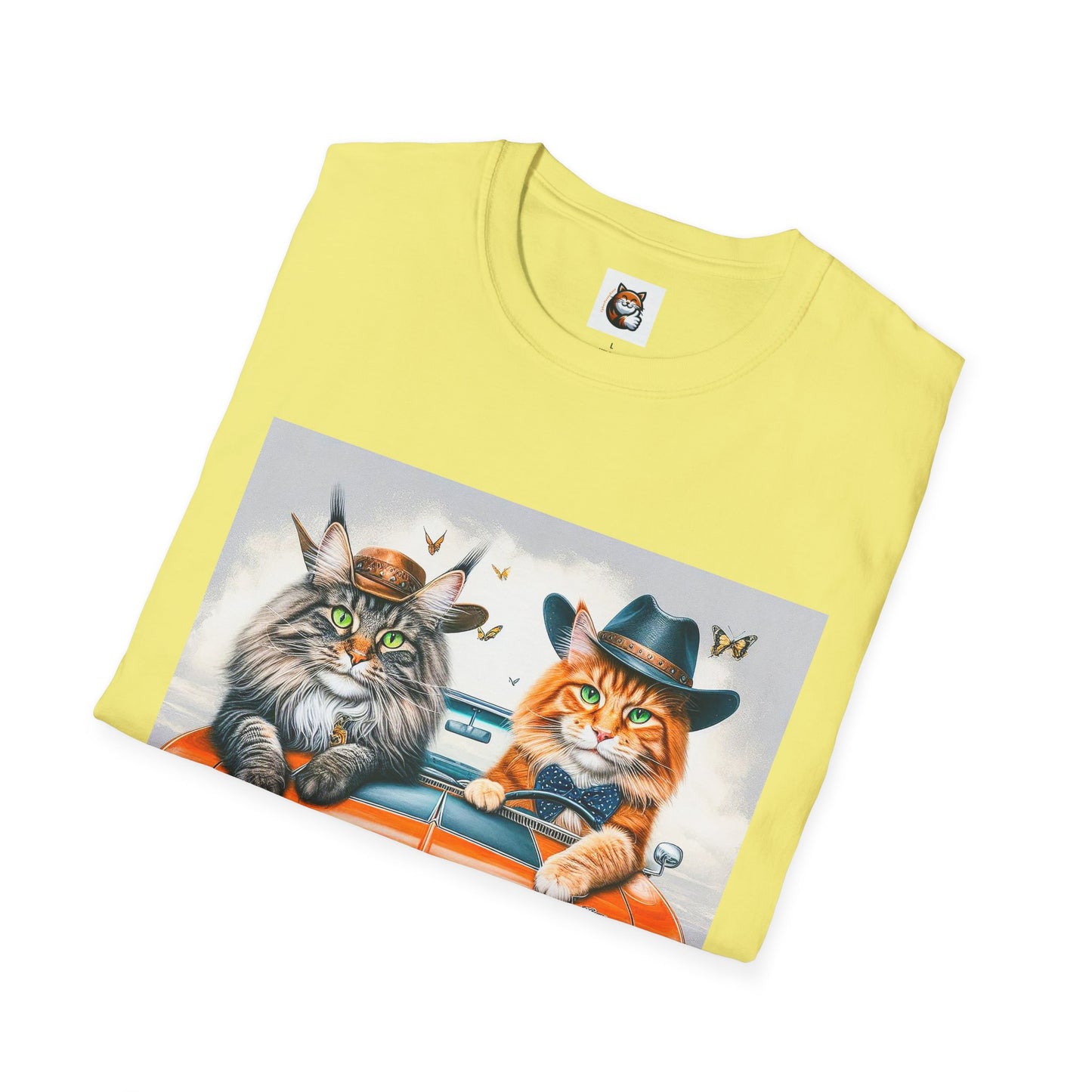 Wacky Maine Coon Unisex Softstyle T-Shirt