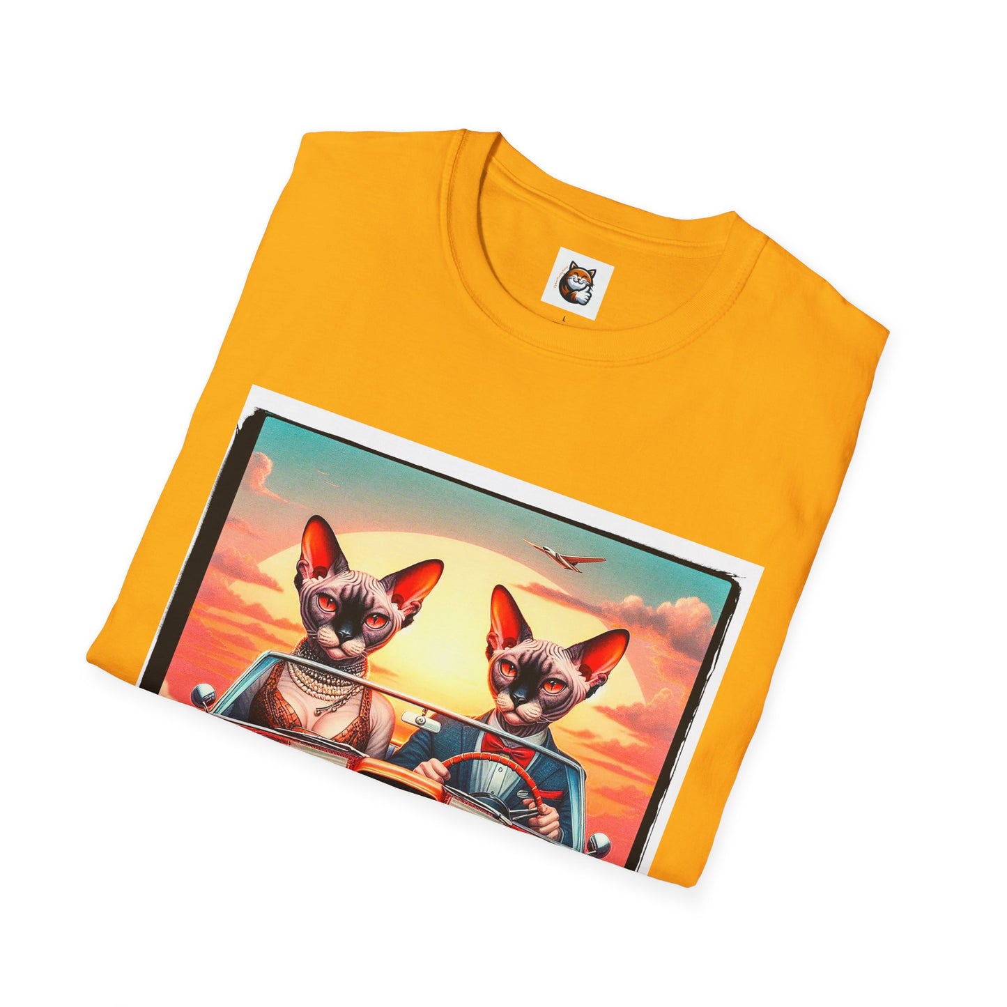 Wacky Devon Rex vintage car Unisex Softstyle T-Shirt