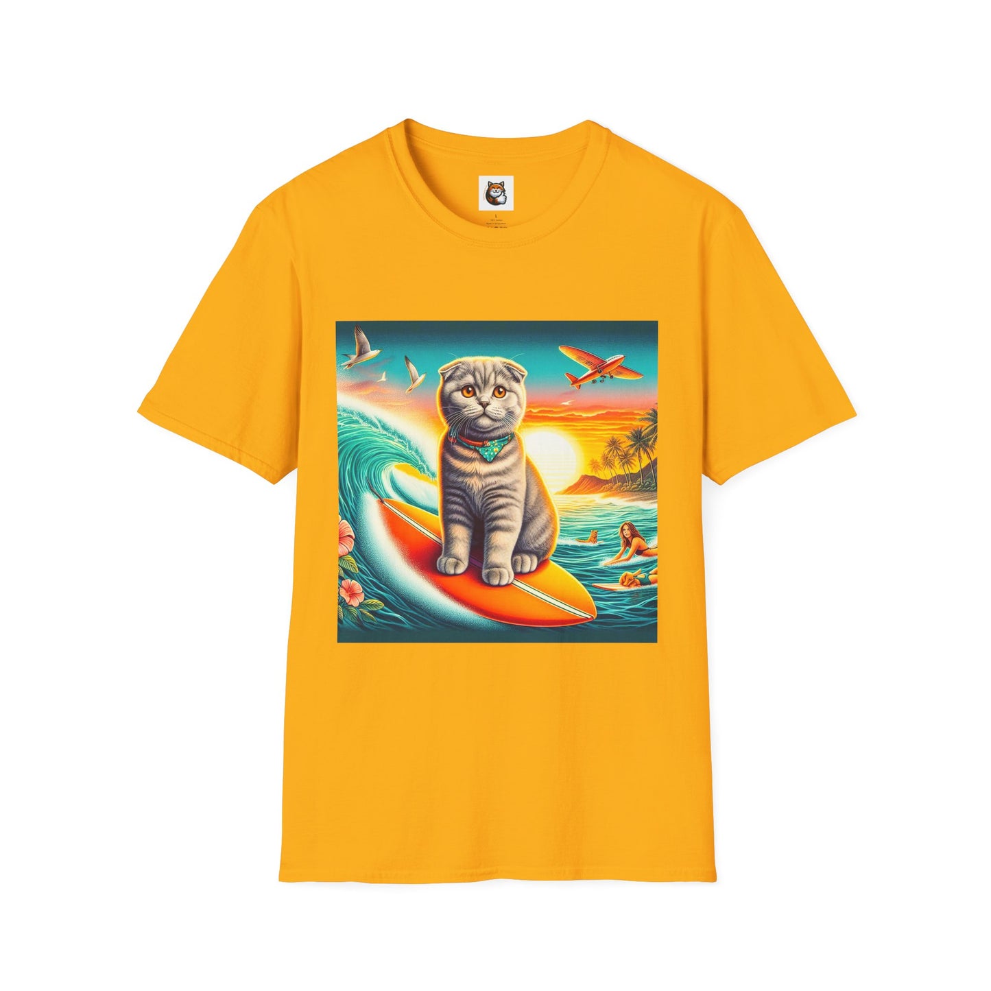 Scottish Fold Cat waves T-Shirt