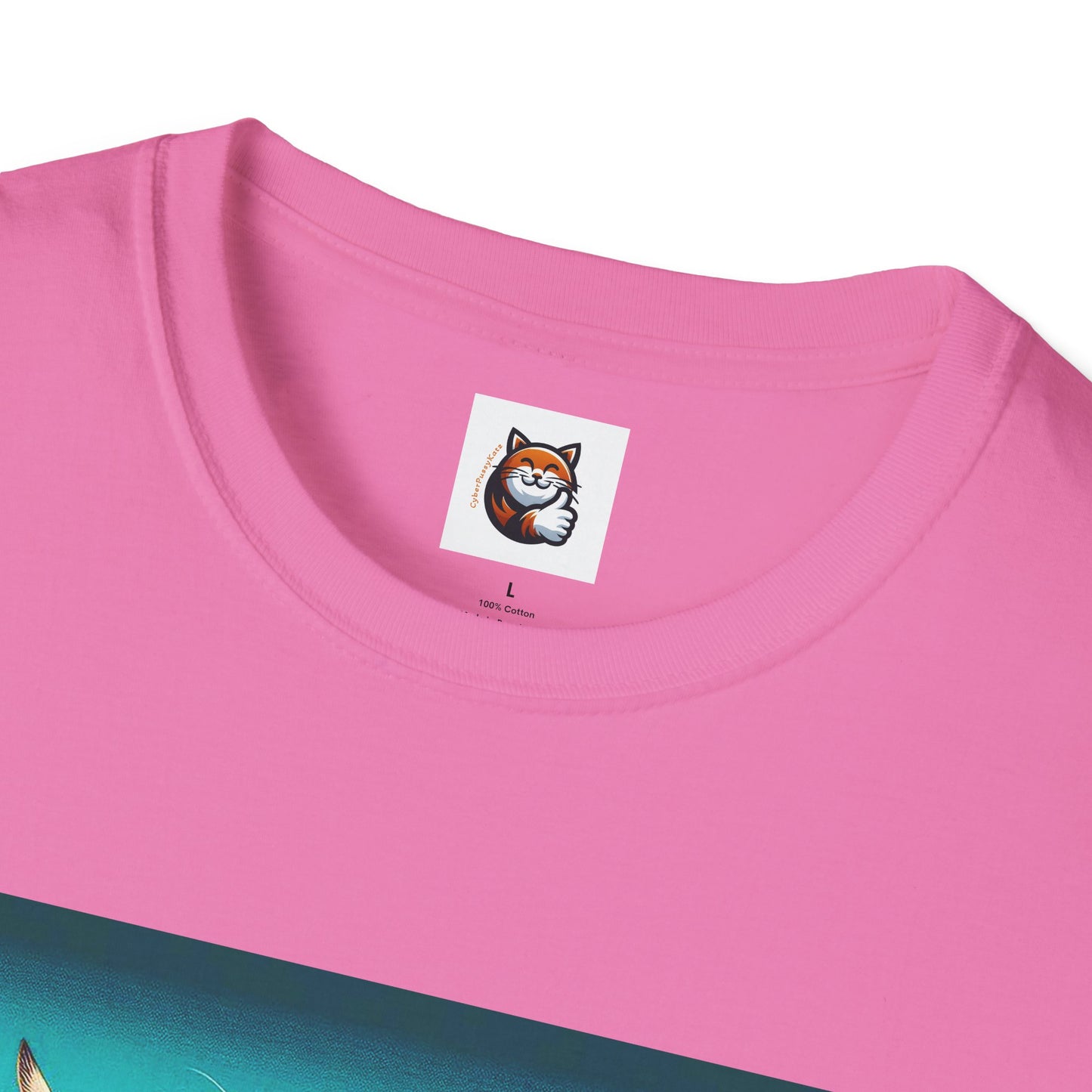 Scottish Fold Cat waves T-Shirt
