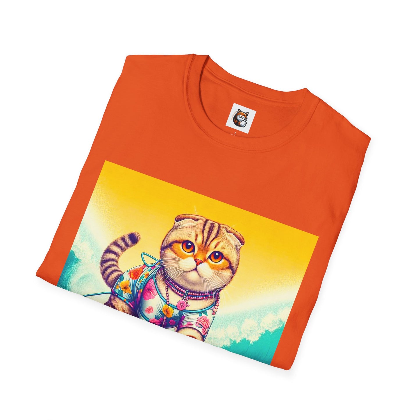 Scottish Fold Cat surfer queen T-Shirt