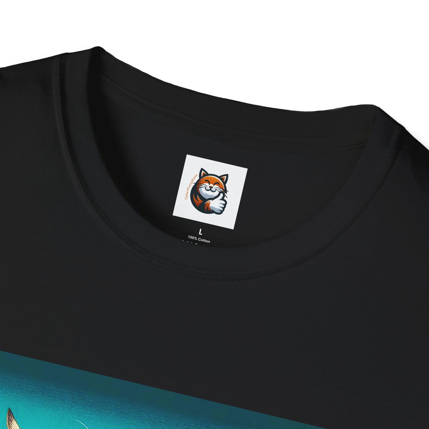 Scottish Fold Cat waves T-Shirt