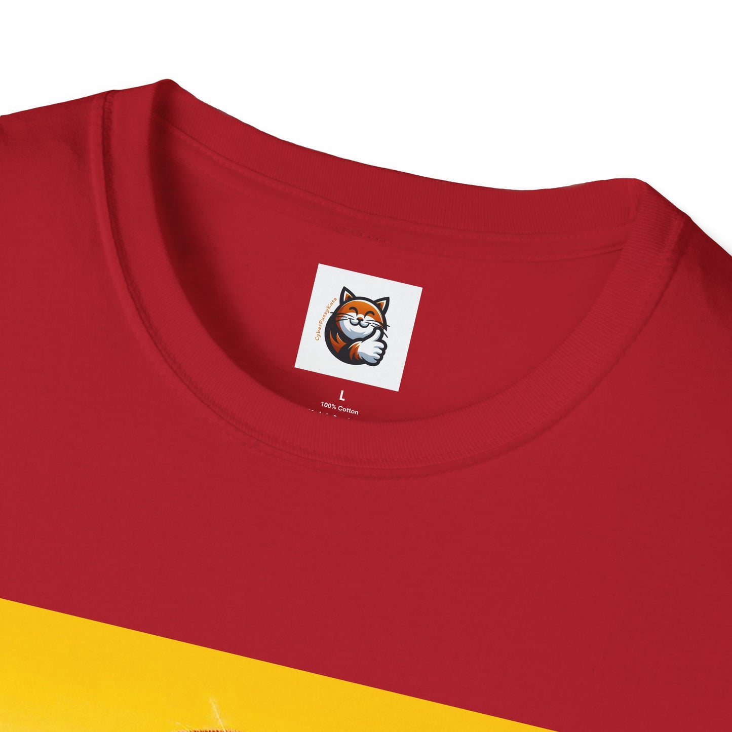 Scottish Fold Cat surfer queen T-Shirt
